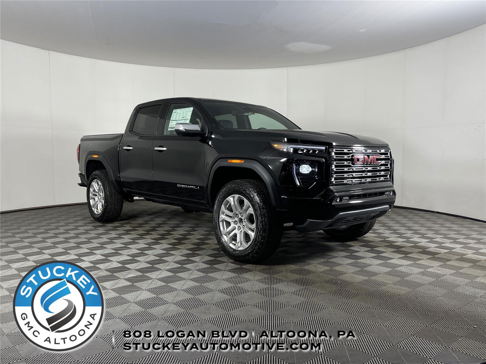 2026 GMC Canyon Denali Crew Cab 4WD
