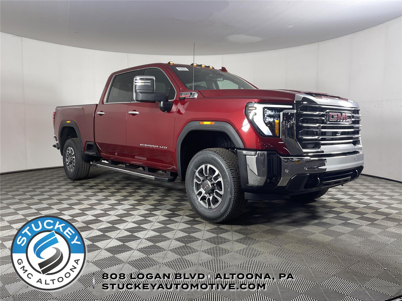 Volcanic Red Tintcoat 2026 GMC Sierra 2500HD SLT Crew Cab 4WD Pickup Truck Four-Wheel Drive Automatic