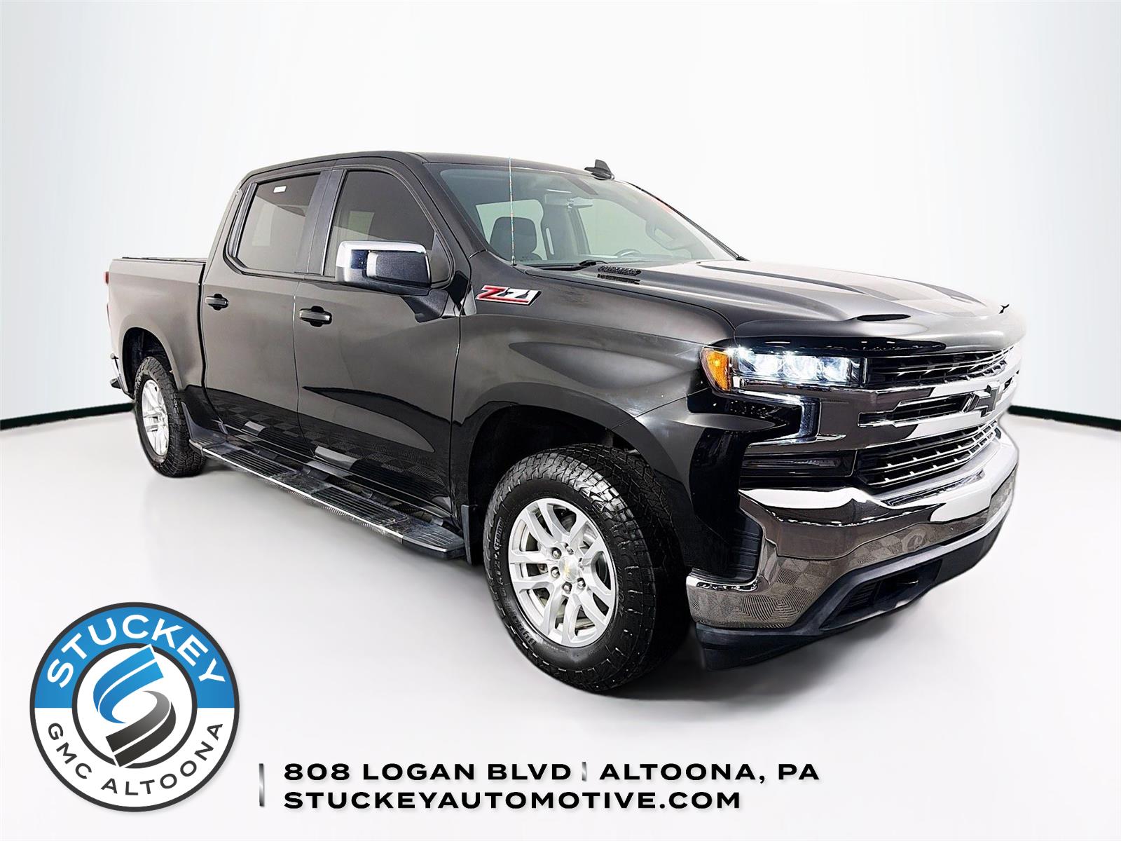 Black 2021 Chevrolet Silverado 1500 LT Crew Cab 4WD Pickup Truck Four-Wheel Drive Automatic