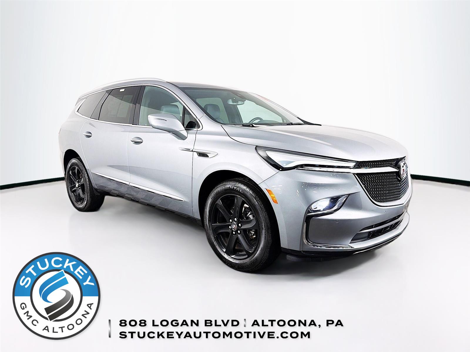 2023 Buick Enclave Essence AWD