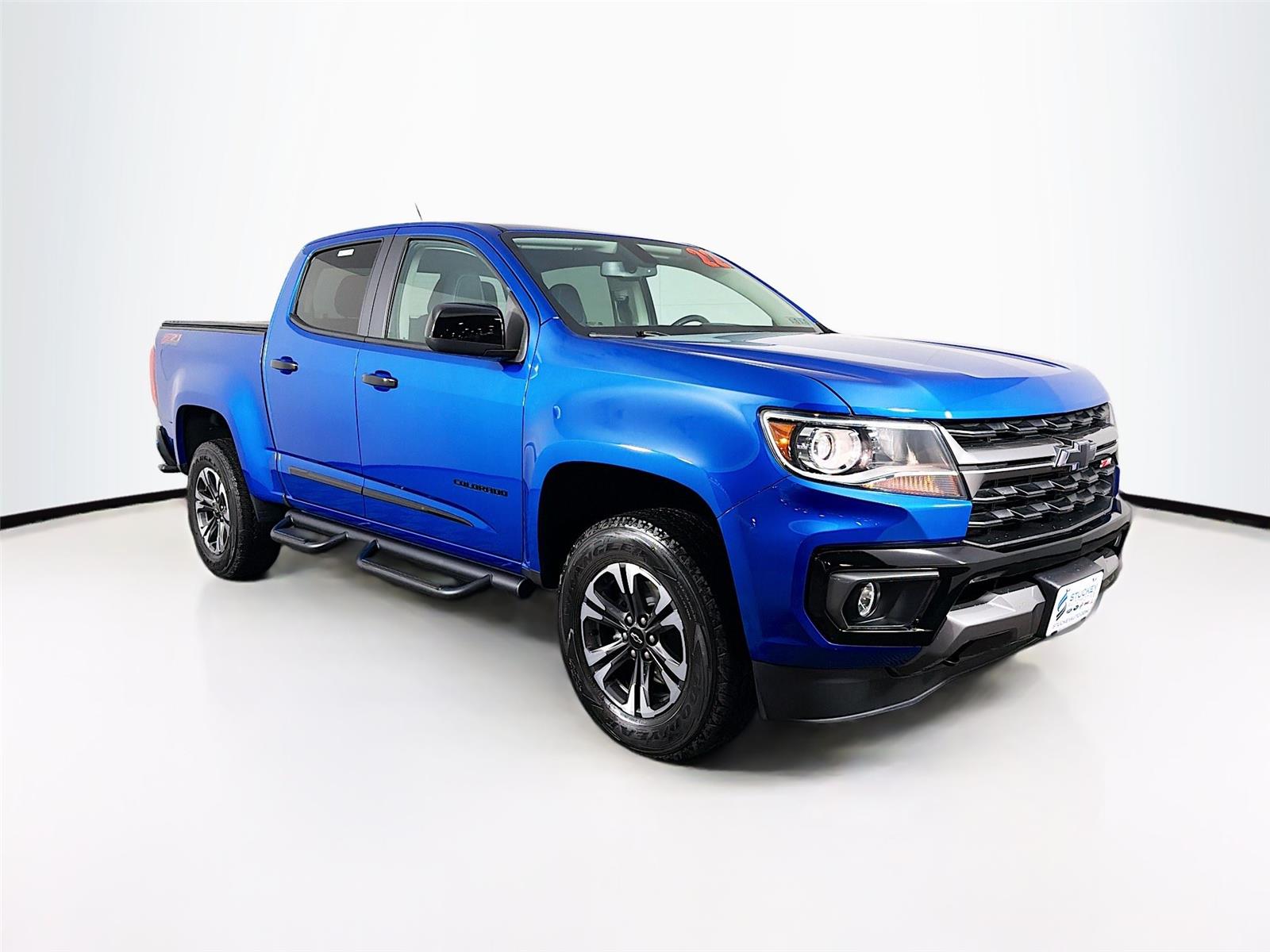 Bright Blue Metallic 2022 Chevrolet Colorado Z71 Crew Cab 4WD Pickup Truck Four-Wheel Drive 8-Speed Automatic