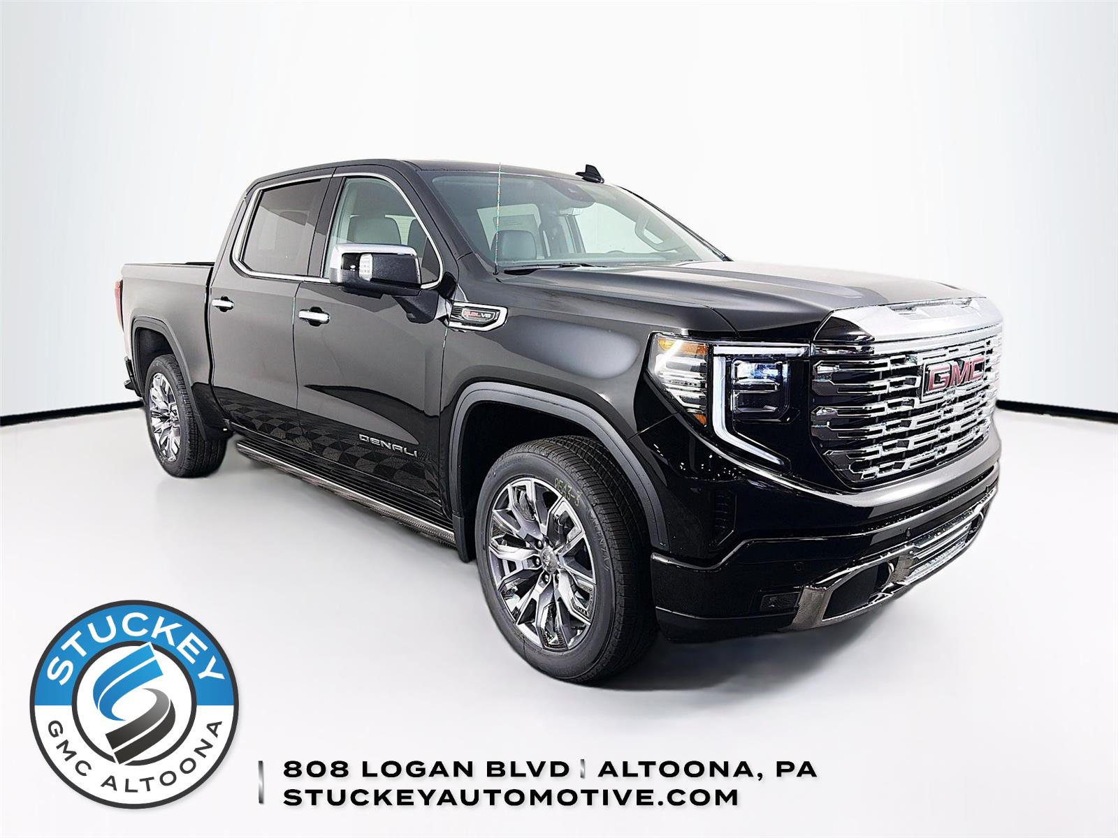 Onyx Black 2026 GMC Sierra 1500 Denali Crew Cab 4WD Pickup Truck Four-Wheel Drive Automatic