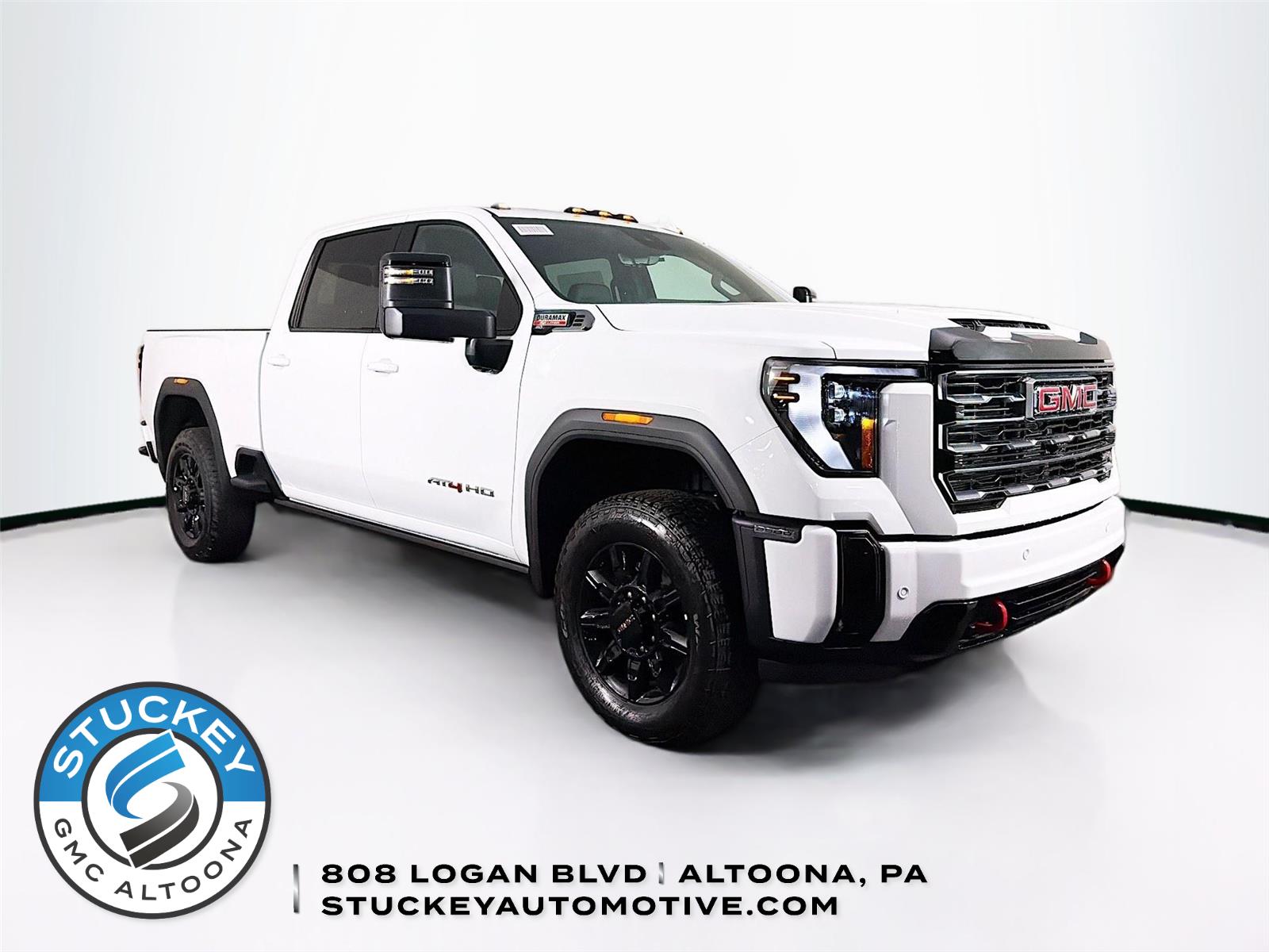 Summit White 2026 GMC Sierra 2500HD AT4 Crew Cab 4WD Pickup Truck Four-Wheel Drive Automatic