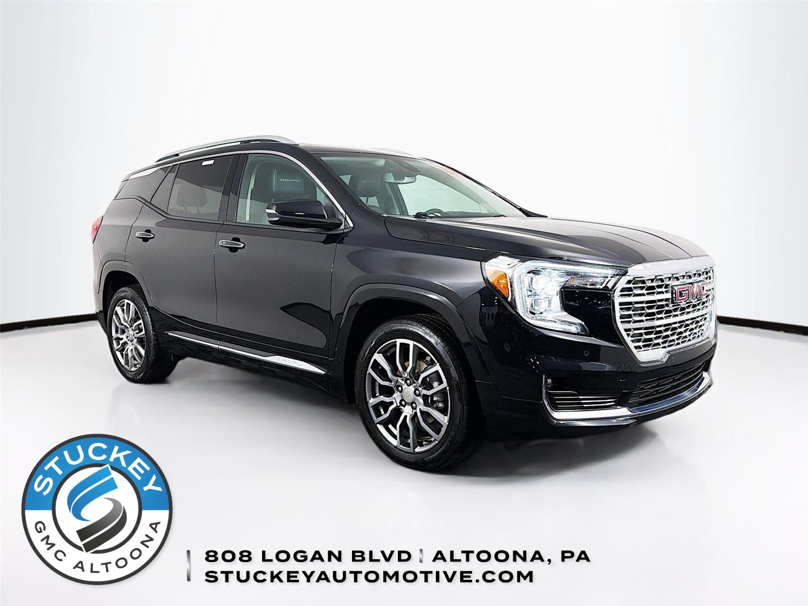 Black (Ebony Twilight Metallic) 2022 GMC Terrain Denali AWD SUV / Crossover All-Wheel Drive 9-Speed Automatic Overdrive