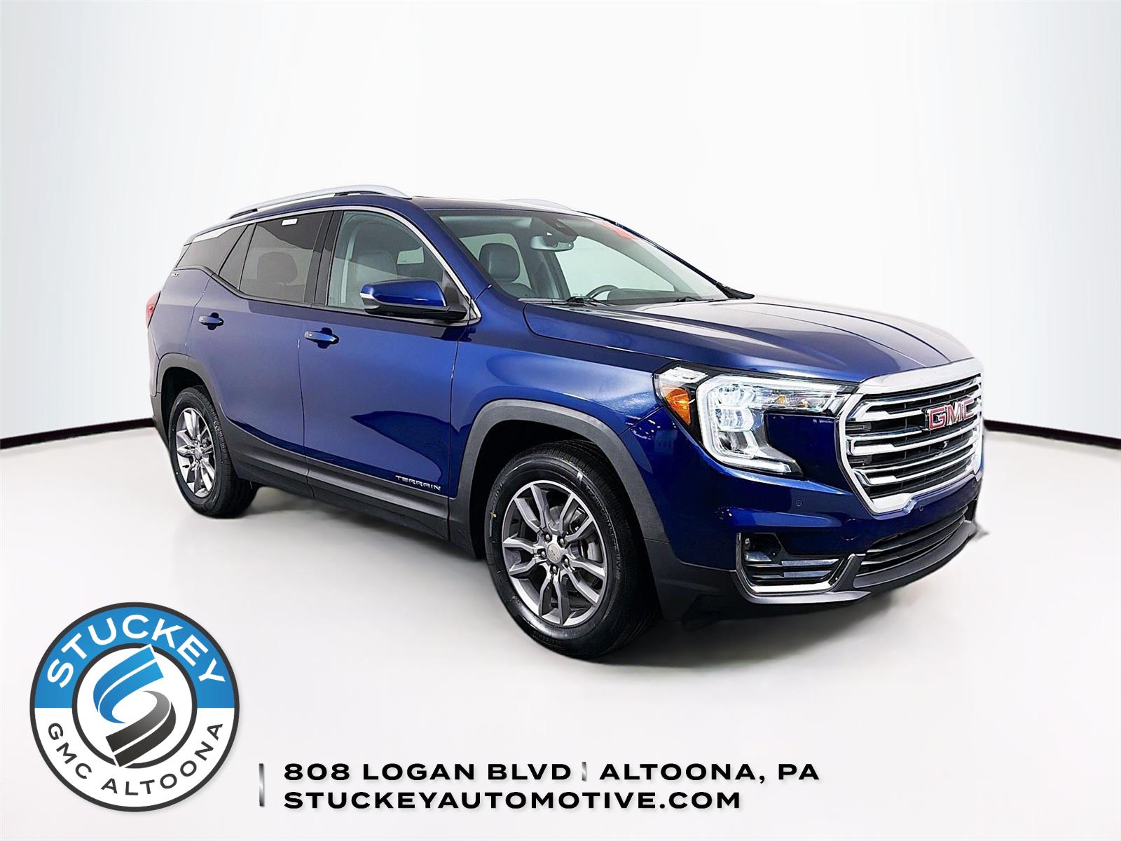 Marine Metallic 2022 GMC Terrain SLT AWD SUV / Crossover All-Wheel Drive 9-Speed Automatic