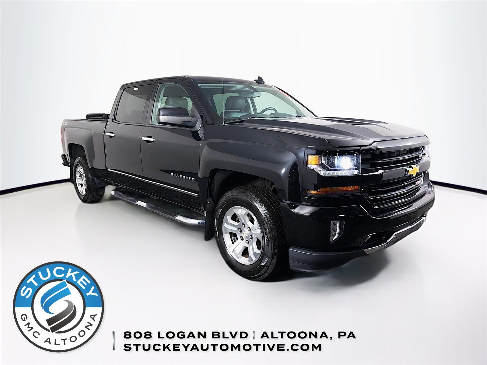 Black 2016 Chevrolet Silverado 1500 LT Crew Cab 4WD Pickup Truck Four-Wheel Drive 6-Speed Automatic