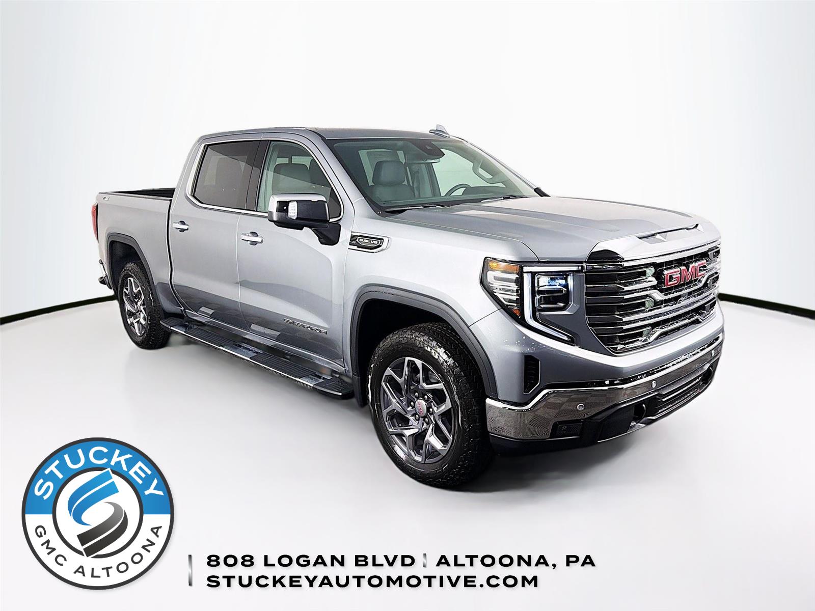 Sterling Metallic 2026 GMC Sierra 1500 Pickup Truck Four-Wheel Drive Automatic