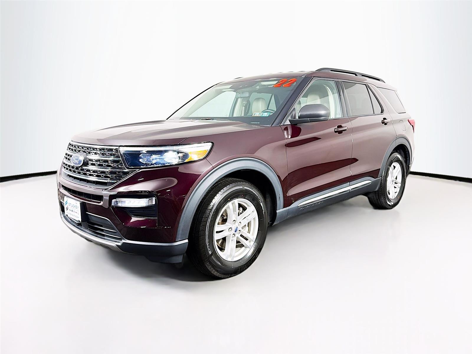 View vehicle photo 7