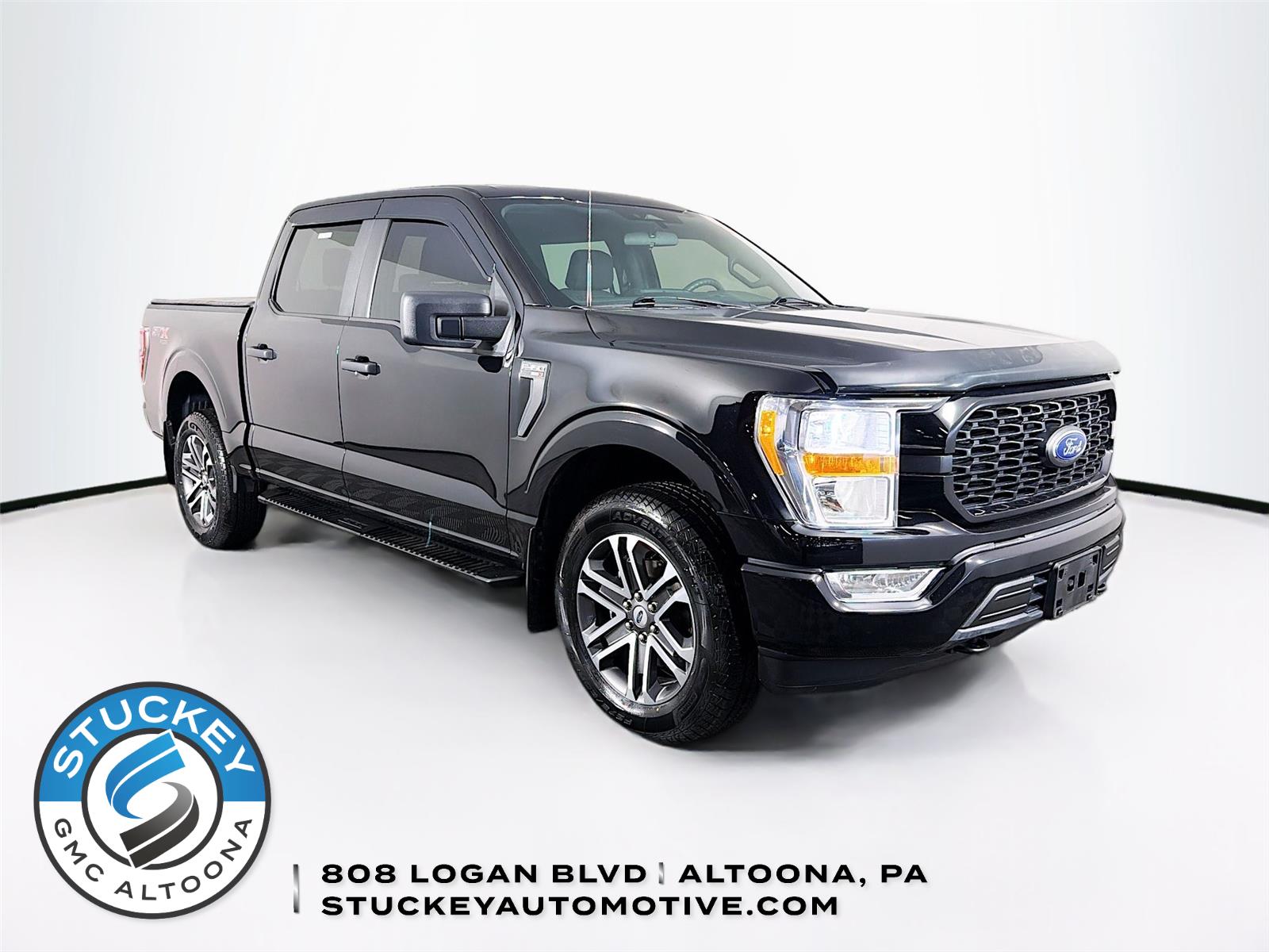 Agate Black 2022 Ford F-150 XL SuperCrew 4WD Pickup Truck Four-Wheel Drive Automatic