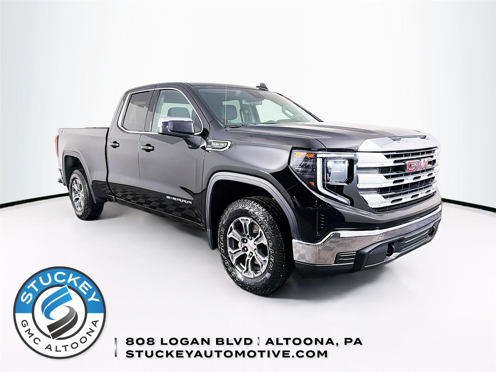 Onyx Black 2023 GMC Sierra 1500 SLE Double Cab 4WD Pickup Truck Four-Wheel Drive Automatic