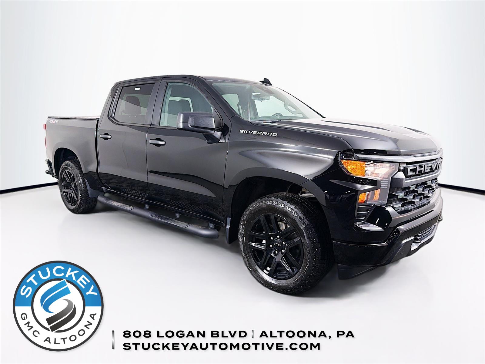 Black 2023 Chevrolet Silverado 1500 Pickup Truck Four-Wheel Drive 8-Speed Automatic