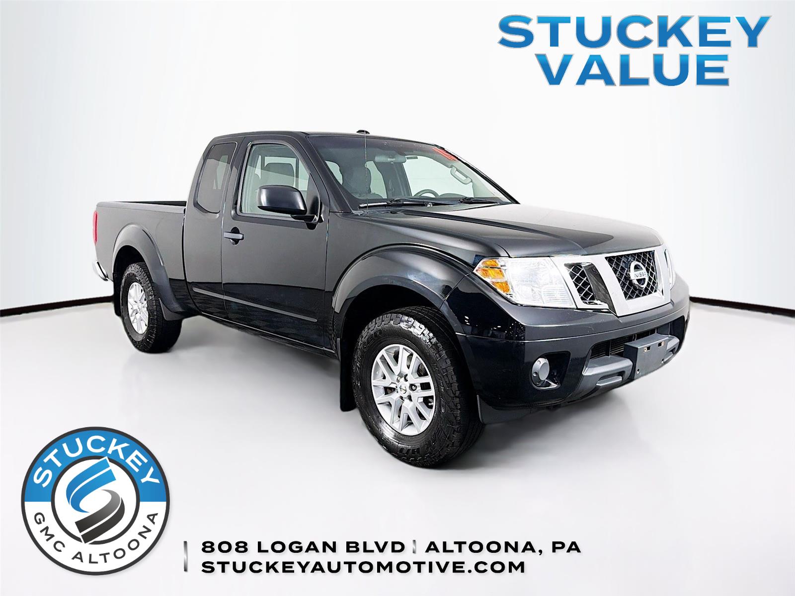Super Black 2015 Nissan Frontier SV V6 King Cab 4WD Pickup Truck Automatic