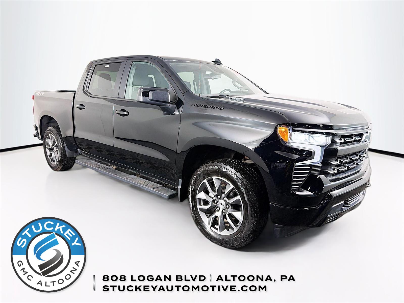 Black 2024 Chevrolet Silverado 1500 Pickup Truck Four-Wheel Drive 8-Speed Automatic