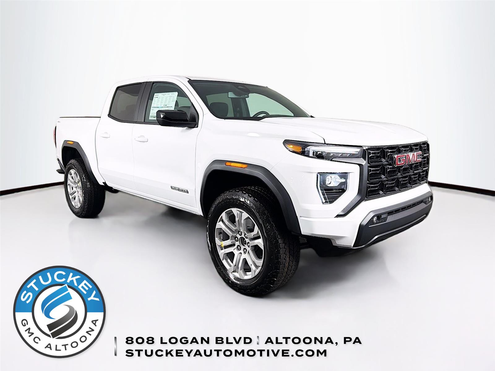 Summit White 2026 GMC Canyon Pickup Truck Four-Wheel Drive 8-Speed Automatic