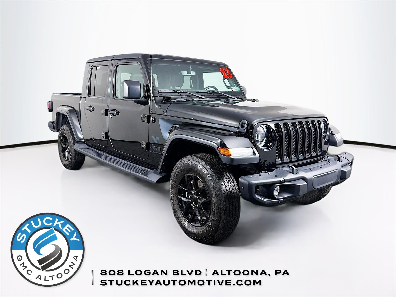 Black Clearcoat 2023 Jeep Gladiator Pickup Truck Four-Wheel Drive 8-Speed Automatic