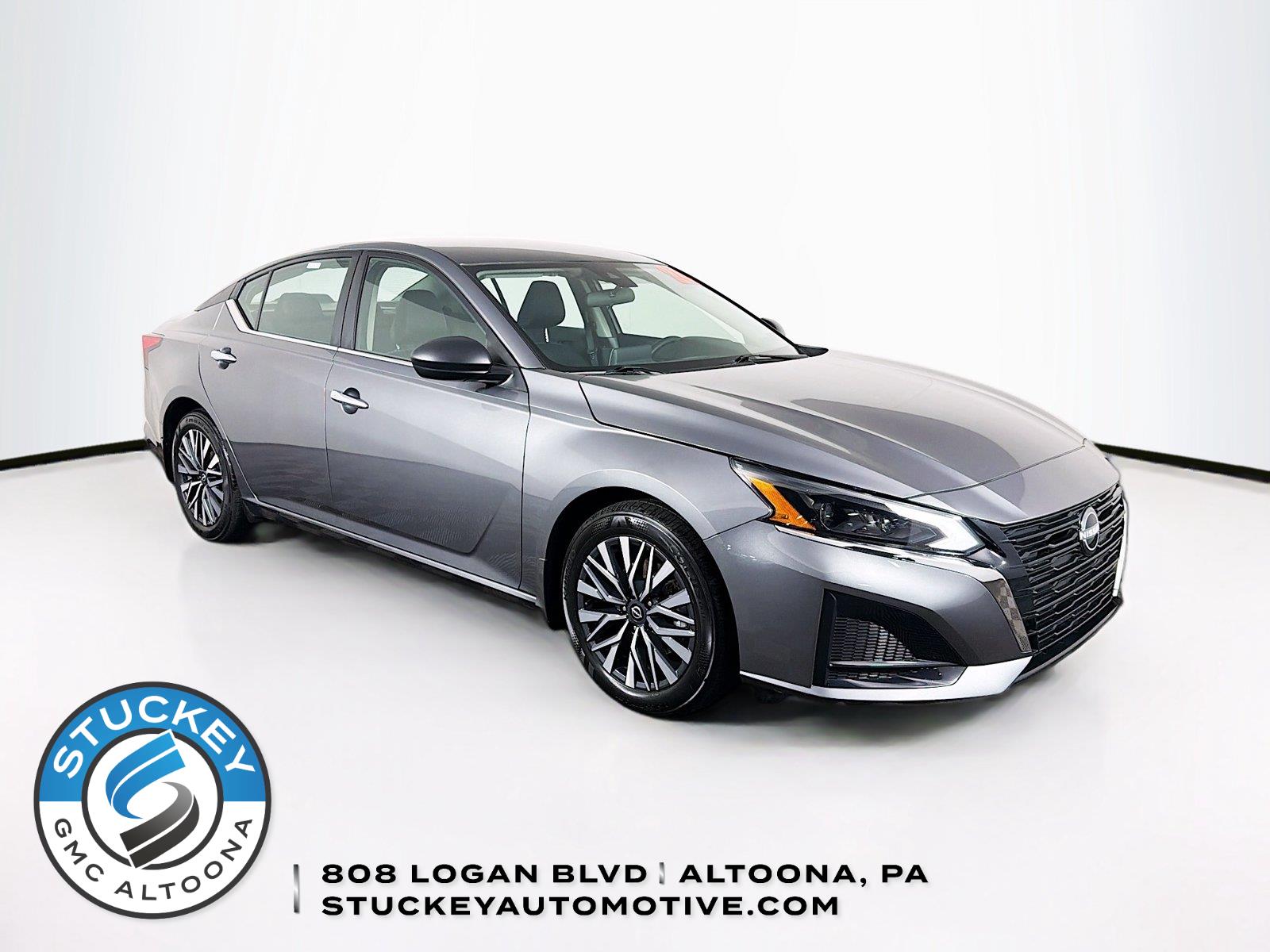 Gray (Gun Metallic) 2024 Nissan Altima Sedan Front-Wheel Drive Continuously Variable Transmission