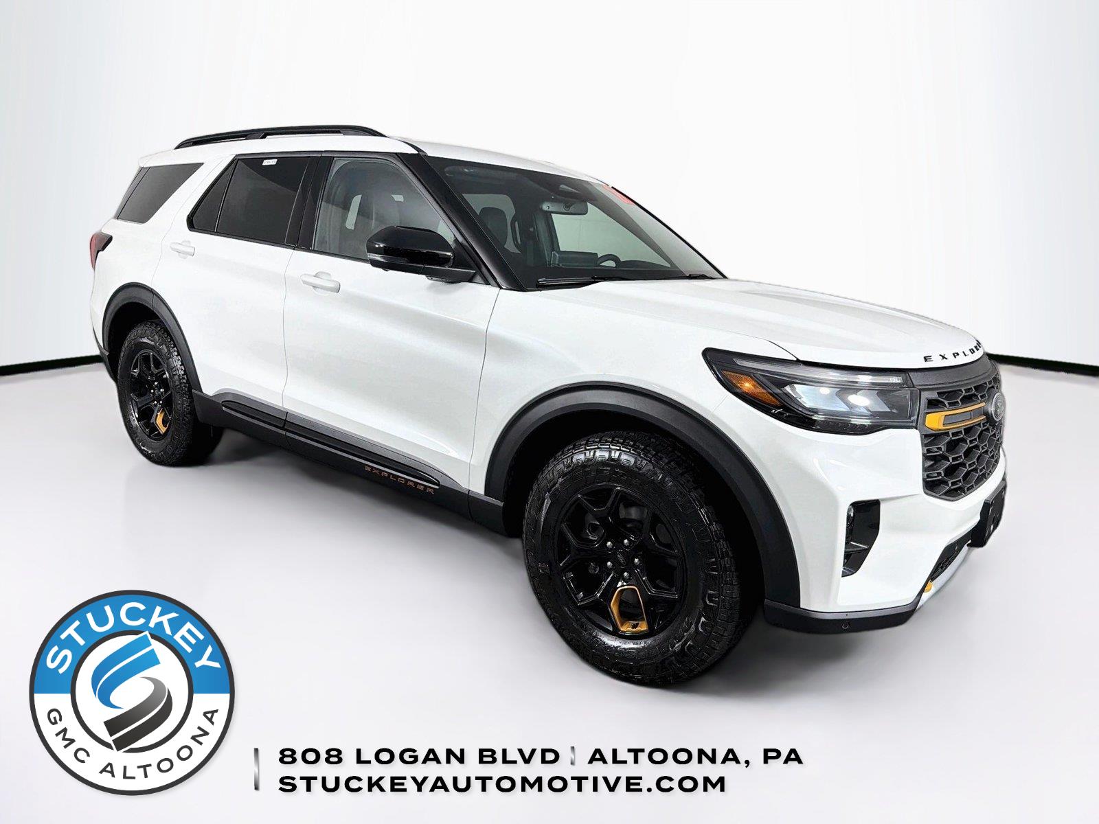 Star White Metallic Tri-Coat 2026 Ford Explorer SUV / Crossover All-Wheel Drive Automatic