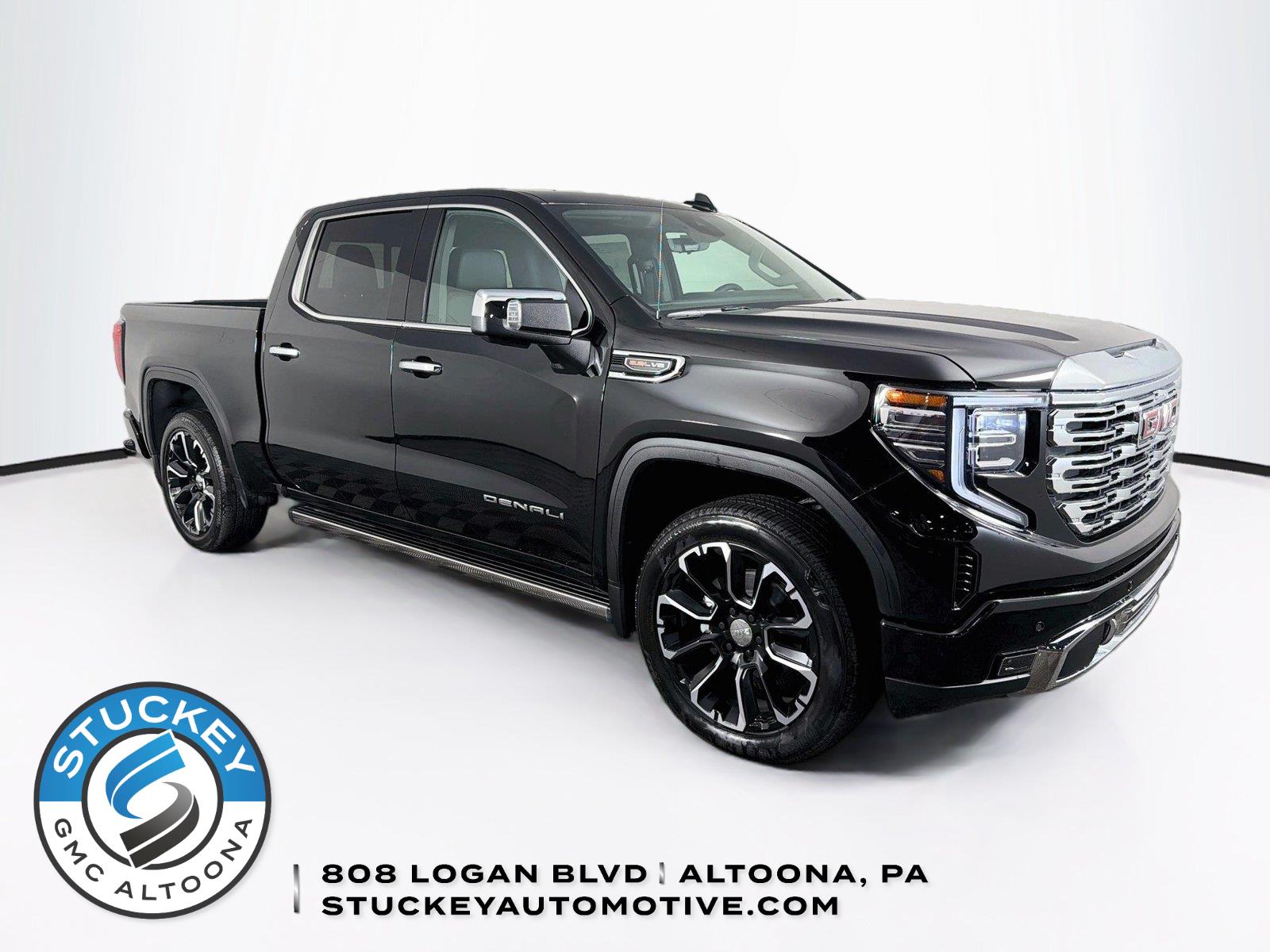 Onyx Black 2026 GMC Sierra 1500 Pickup Truck Four-Wheel Drive Automatic