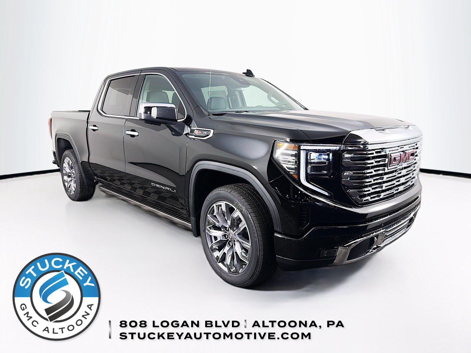 Onyx Black 2026 GMC Sierra 1500 Pickup Truck Four-Wheel Drive Automatic