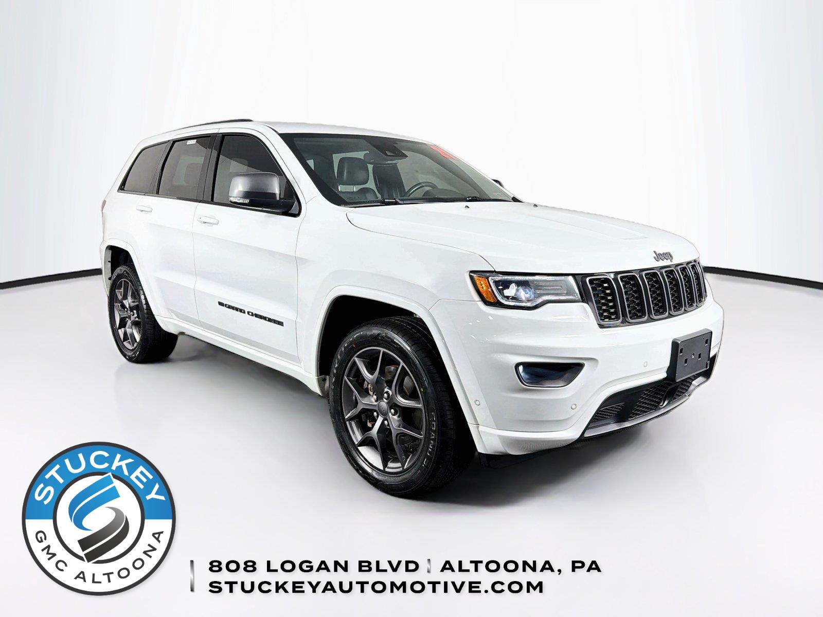 Bright White Clearcoat 2021 Jeep Grand Cherokee SUV / Crossover Four-Wheel Drive 8-Speed Automatic