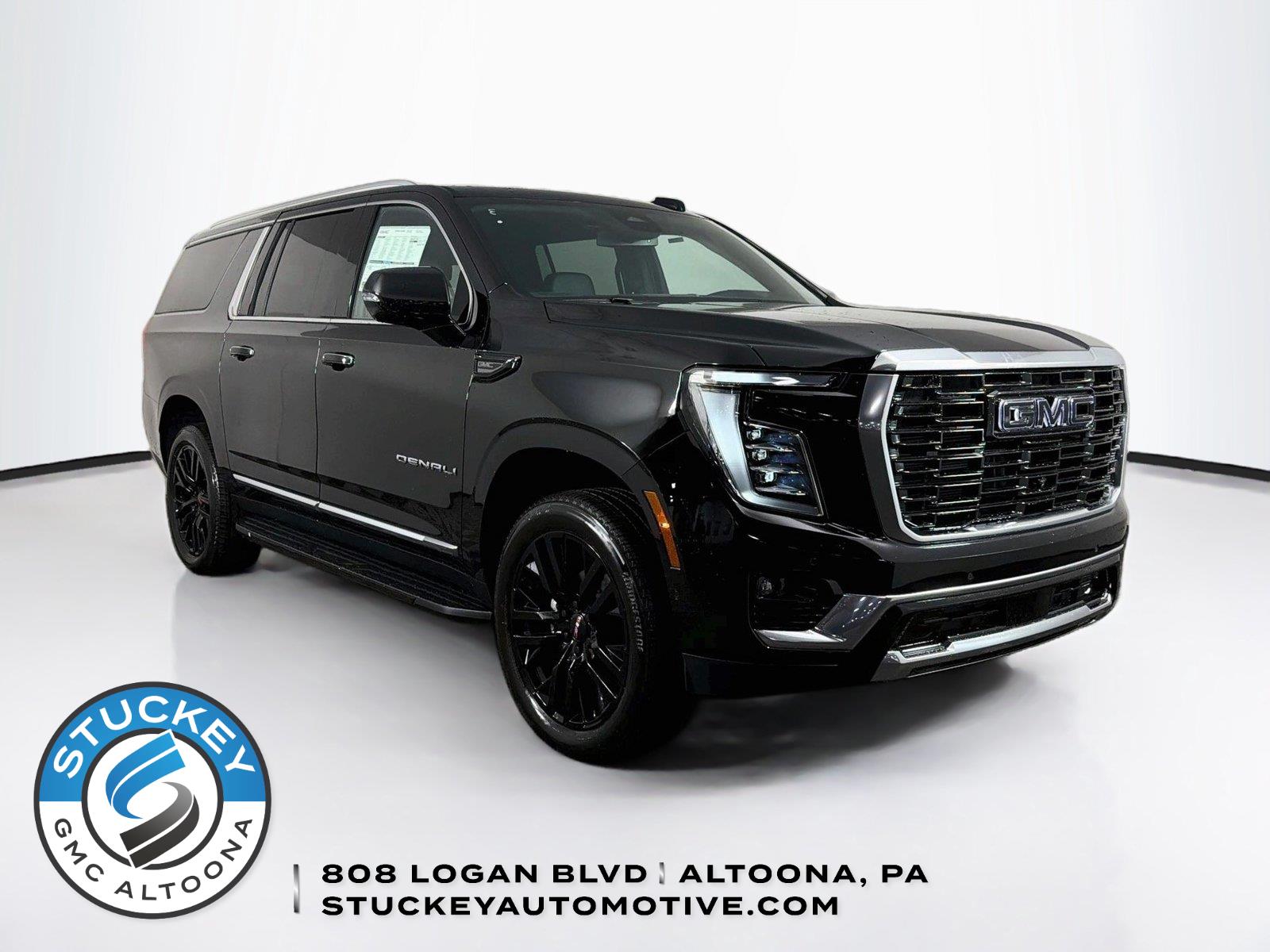 Onyx Black 2026 GMC Yukon XL SUV / Crossover Four-Wheel Drive Automatic