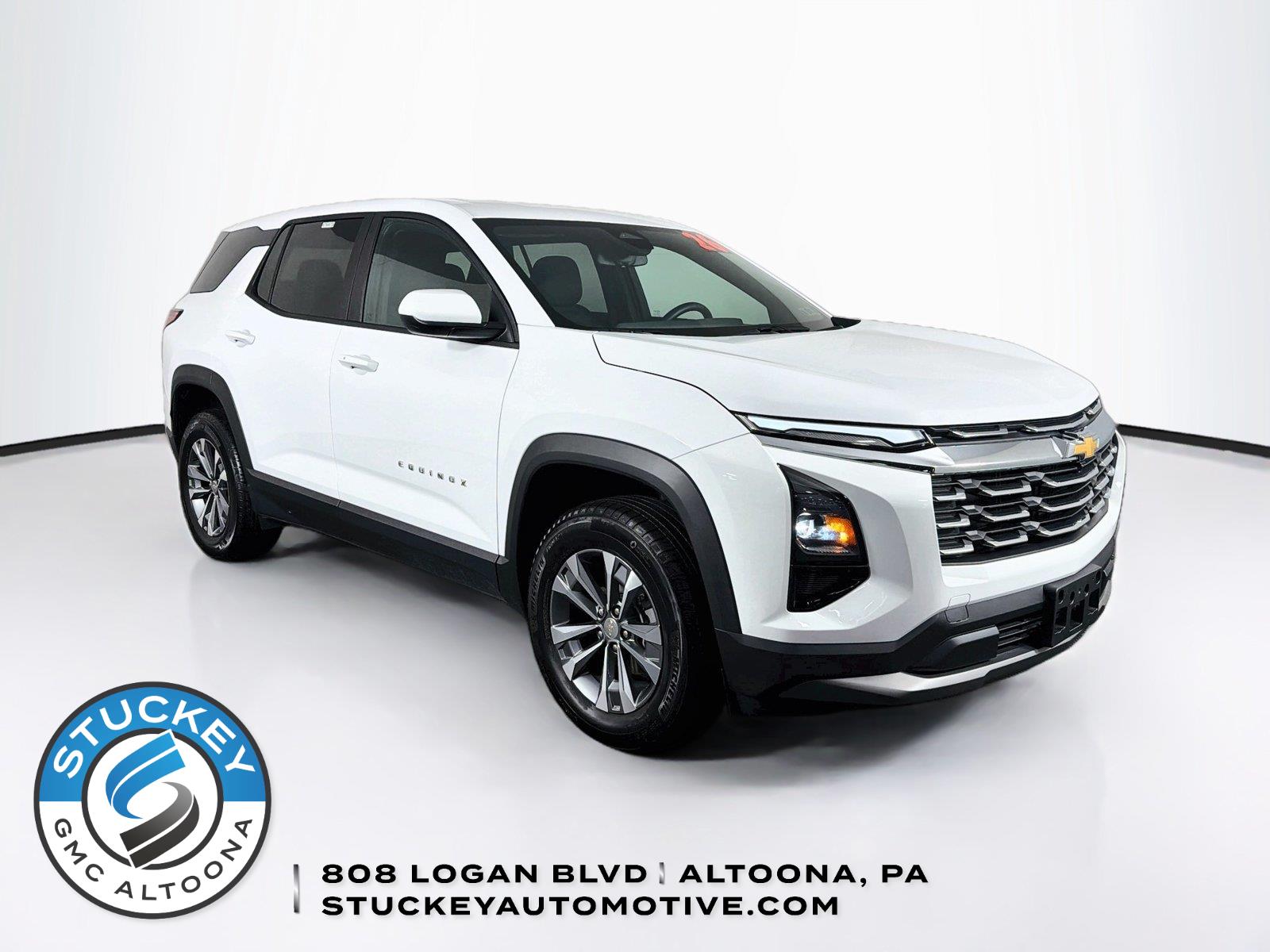 Summit White 2026 Chevrolet Equinox SUV / Crossover Four-Wheel Drive 8-Speed Automatic