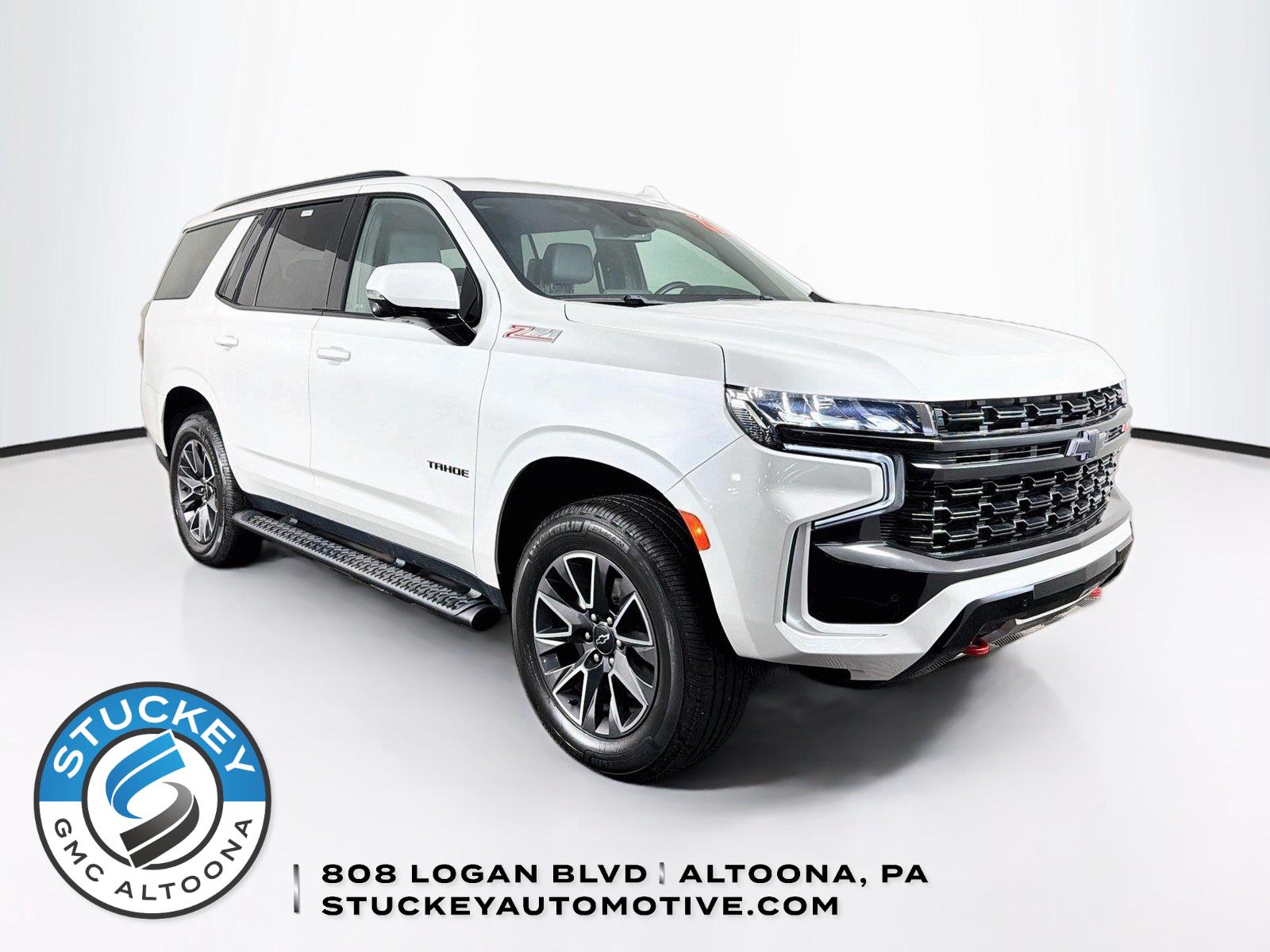 White (Iridescent Pearl Tricoat) 2023 Chevrolet Tahoe SUV / Crossover Four-Wheel Drive Automatic