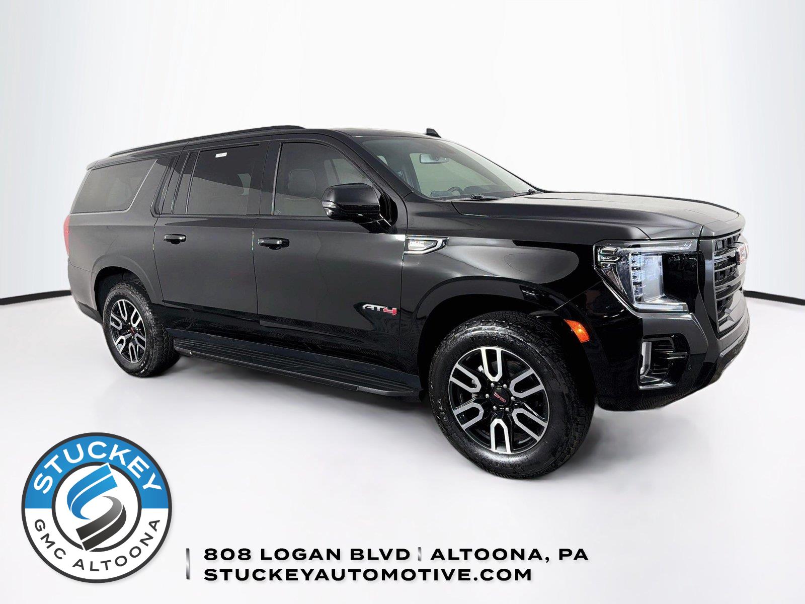 Onyx Black 2022 GMC Yukon XL SUV / Crossover Four-Wheel Drive Automatic