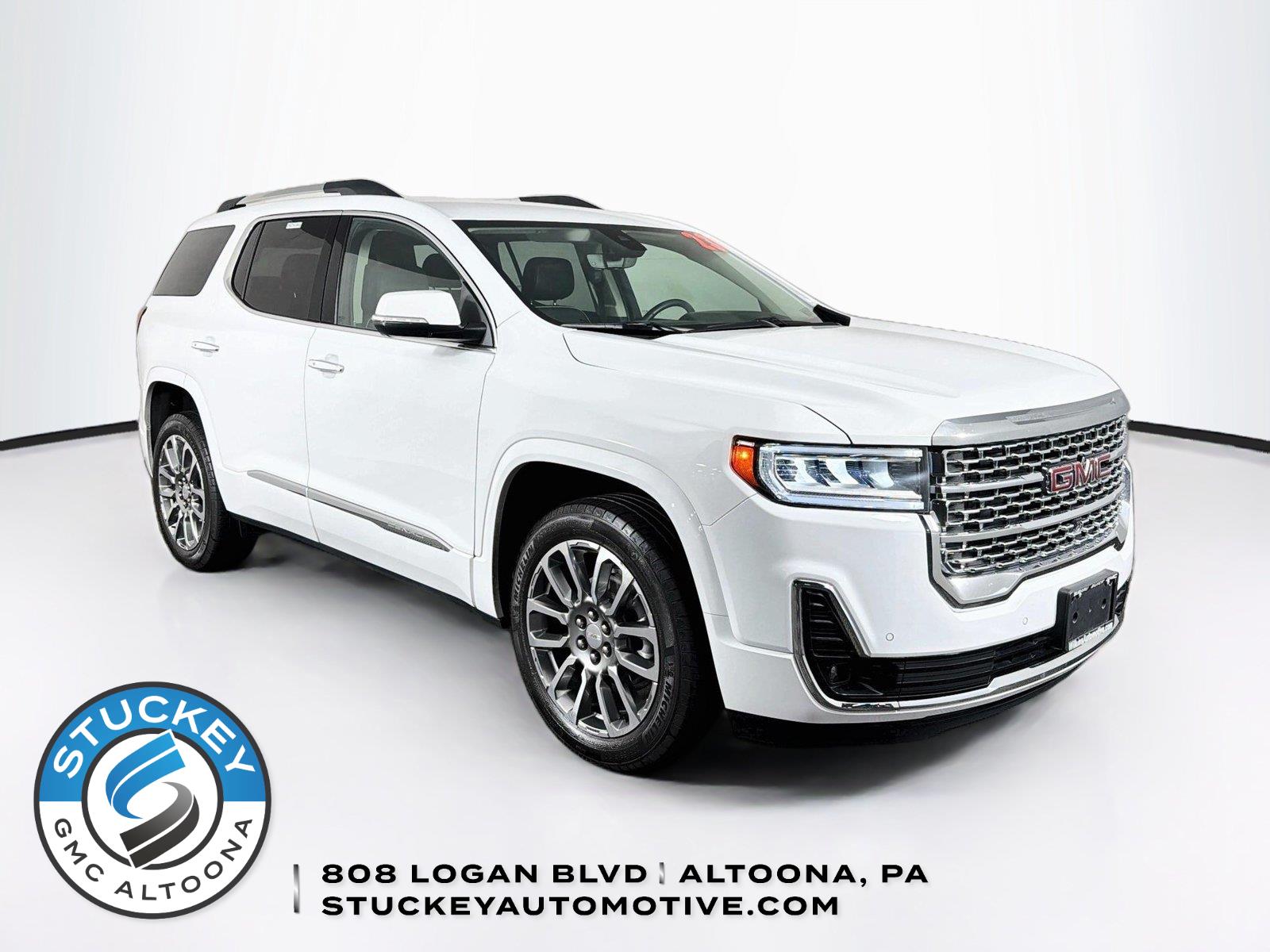 Summit White 2023 GMC Acadia SUV / Crossover Four-Wheel Drive 9-Speed Automatic