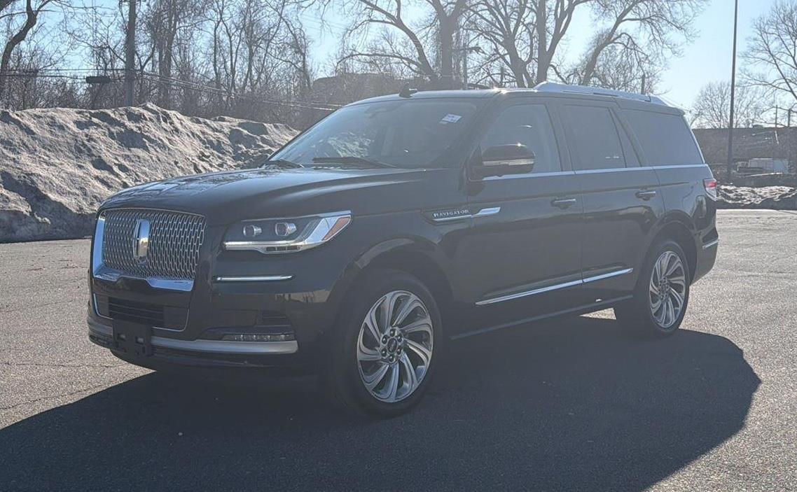 2023 Lincoln Navigator Reserve 4WD