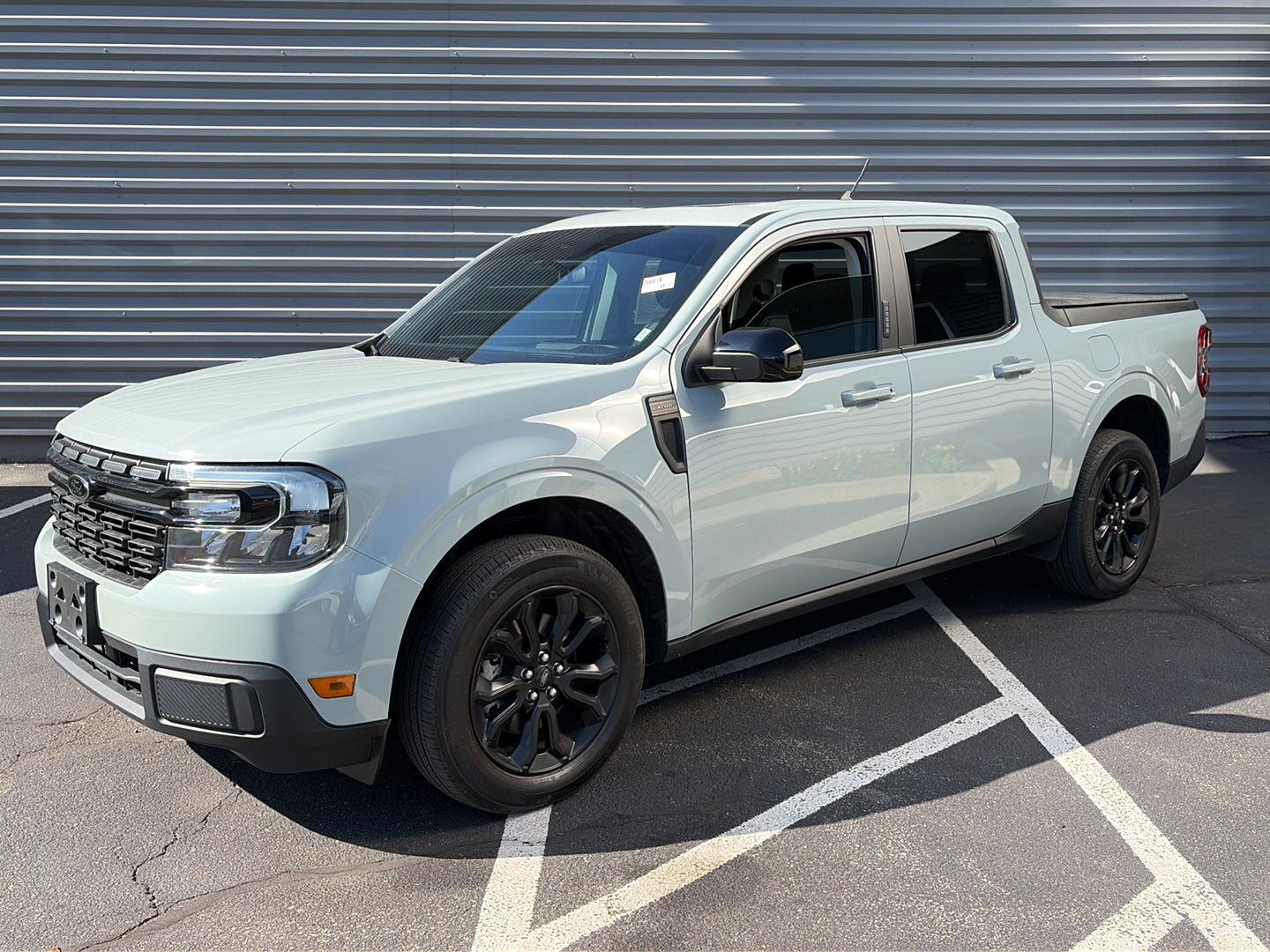 Cactus Gray 2023 Ford Maverick Lariat SuperCrew AWD Pickup Truck All-Wheel Drive 8-Speed Automatic
