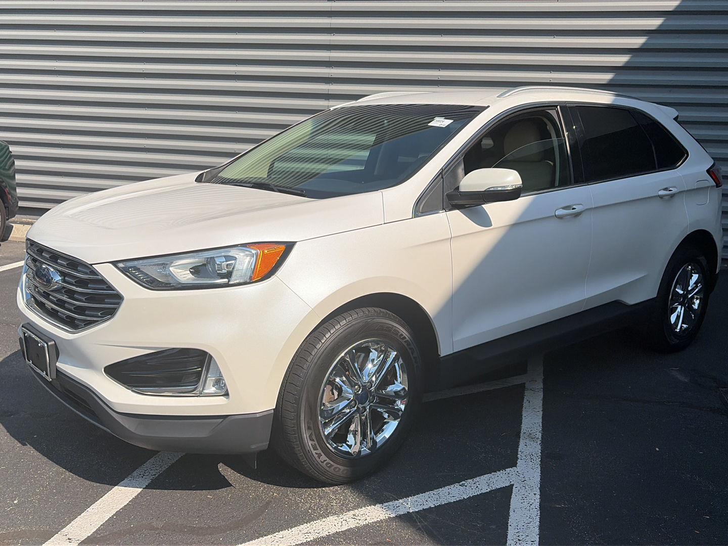 Oxford White 2019 Ford Edge SUV / Crossover All-Wheel Drive 8-Speed Automatic