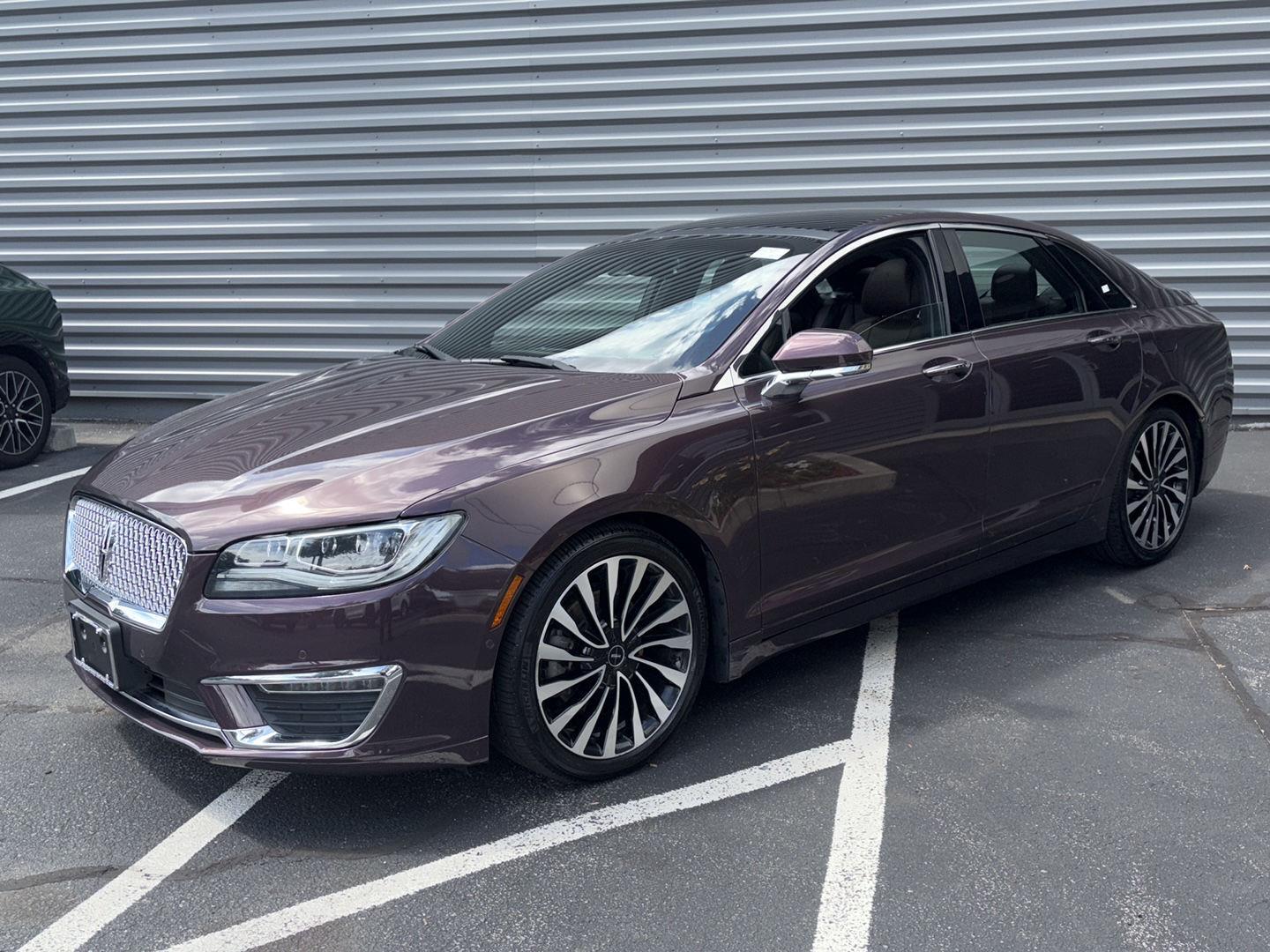 Chroma Cabernet Red Premium Metallic (Chromoflare) 2017 Lincoln MKZ Hybrid Sedan Front-Wheel Drive Continuously Variable Transmission