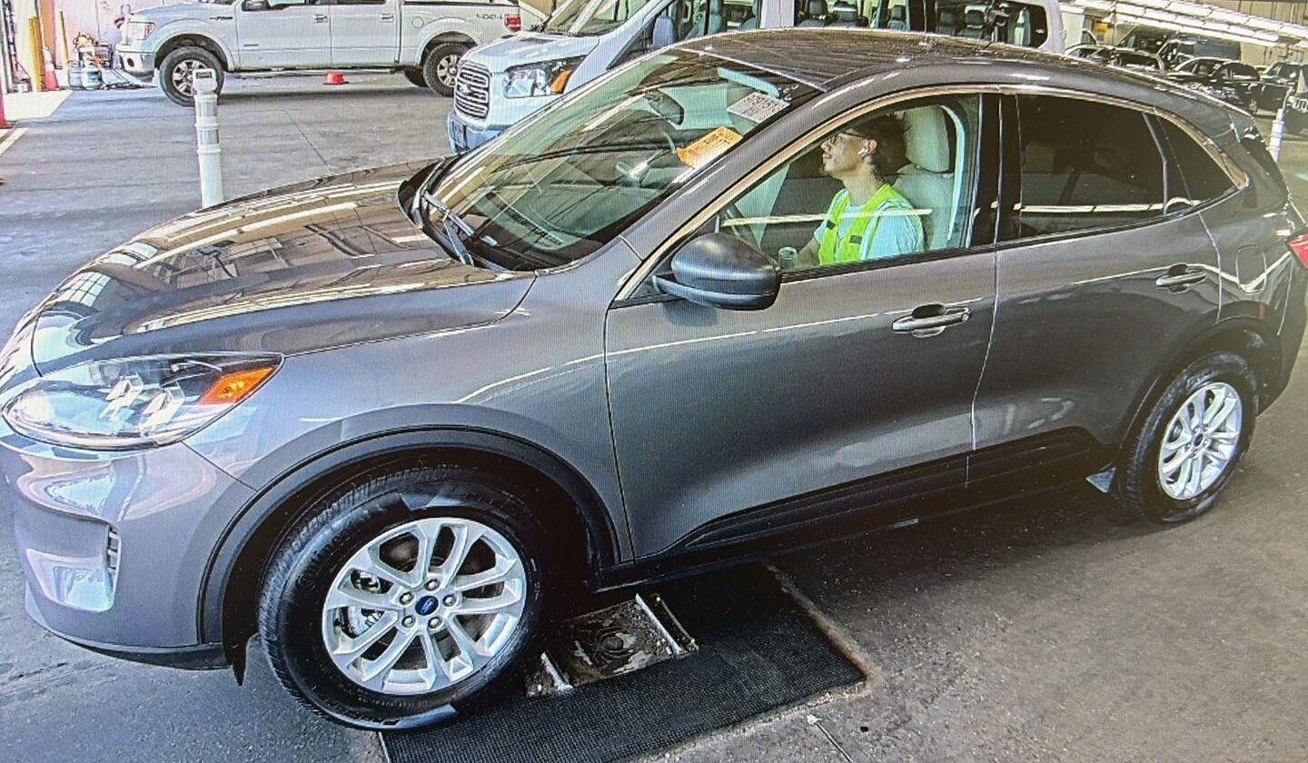 Carbonized Gray Metallic 2022 Ford Escape SUV / Crossover All-Wheel Drive 8-Speed Automatic