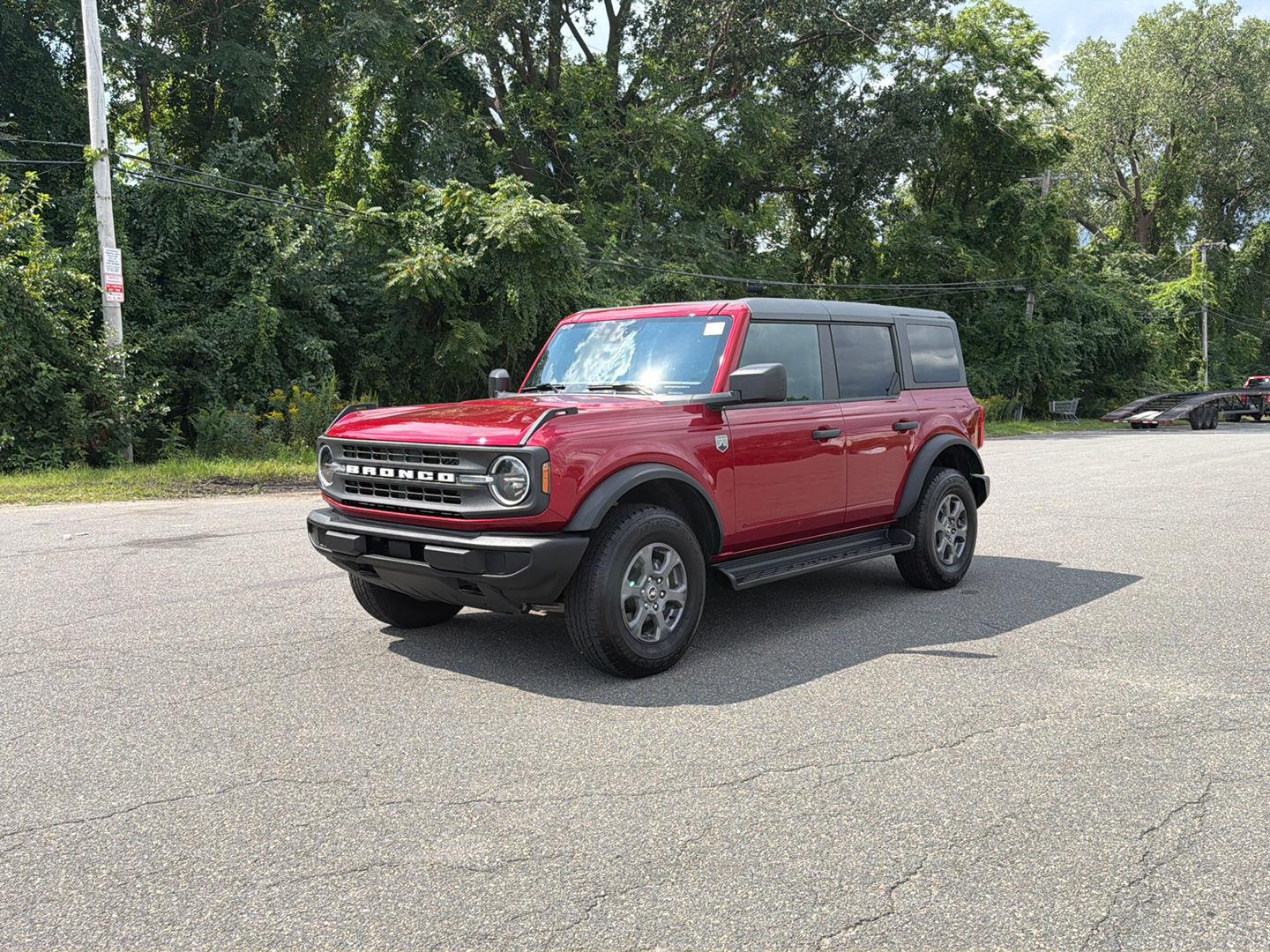 Ruby Red Metallic Tinted Clearcoat 2025 Ford Bronco SUV / Crossover Four-Wheel Drive Automatic