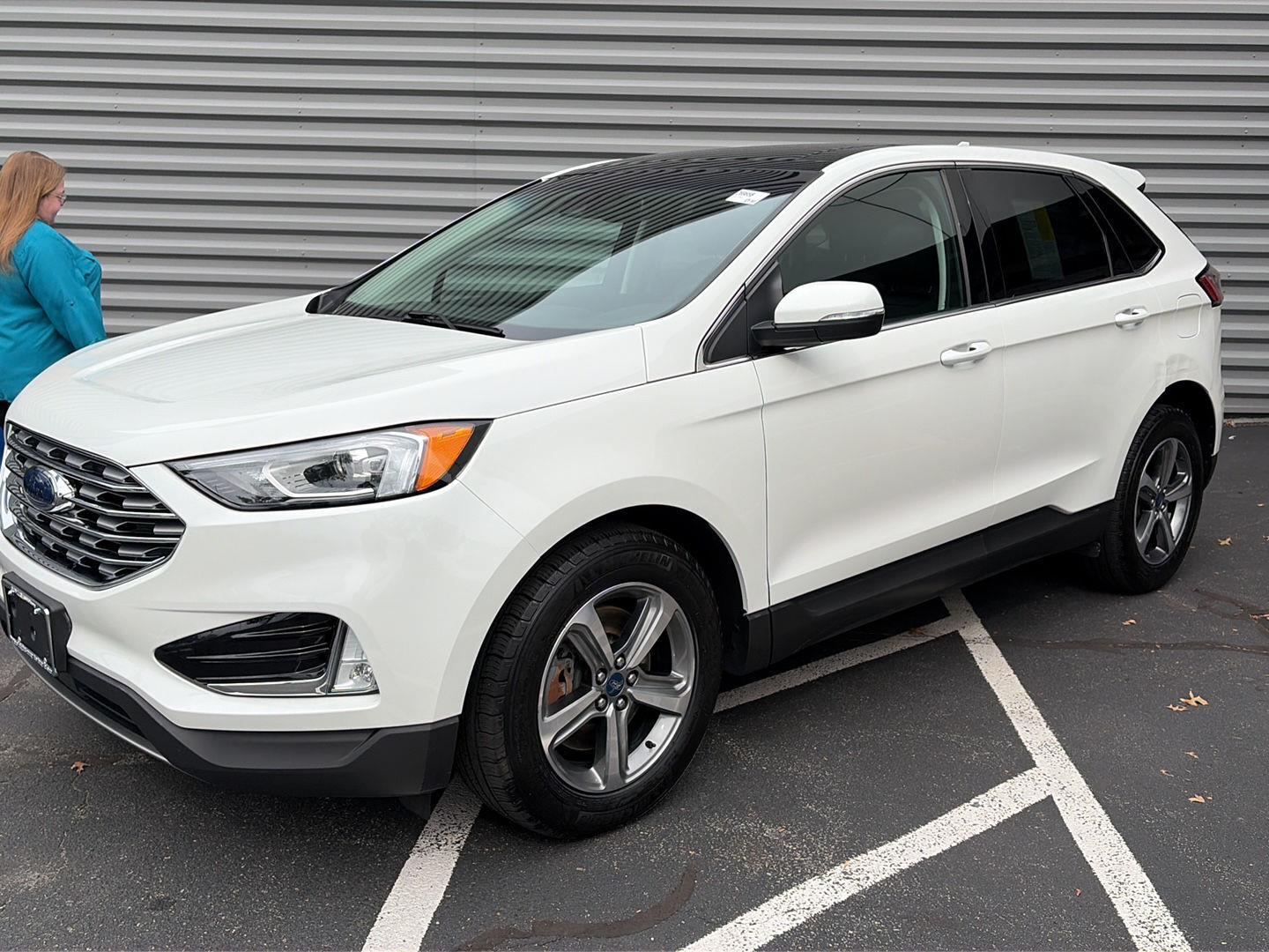 Star White Metallic Tri-Coat 2020 Ford Edge SUV / Crossover All-Wheel Drive 8-Speed Automatic