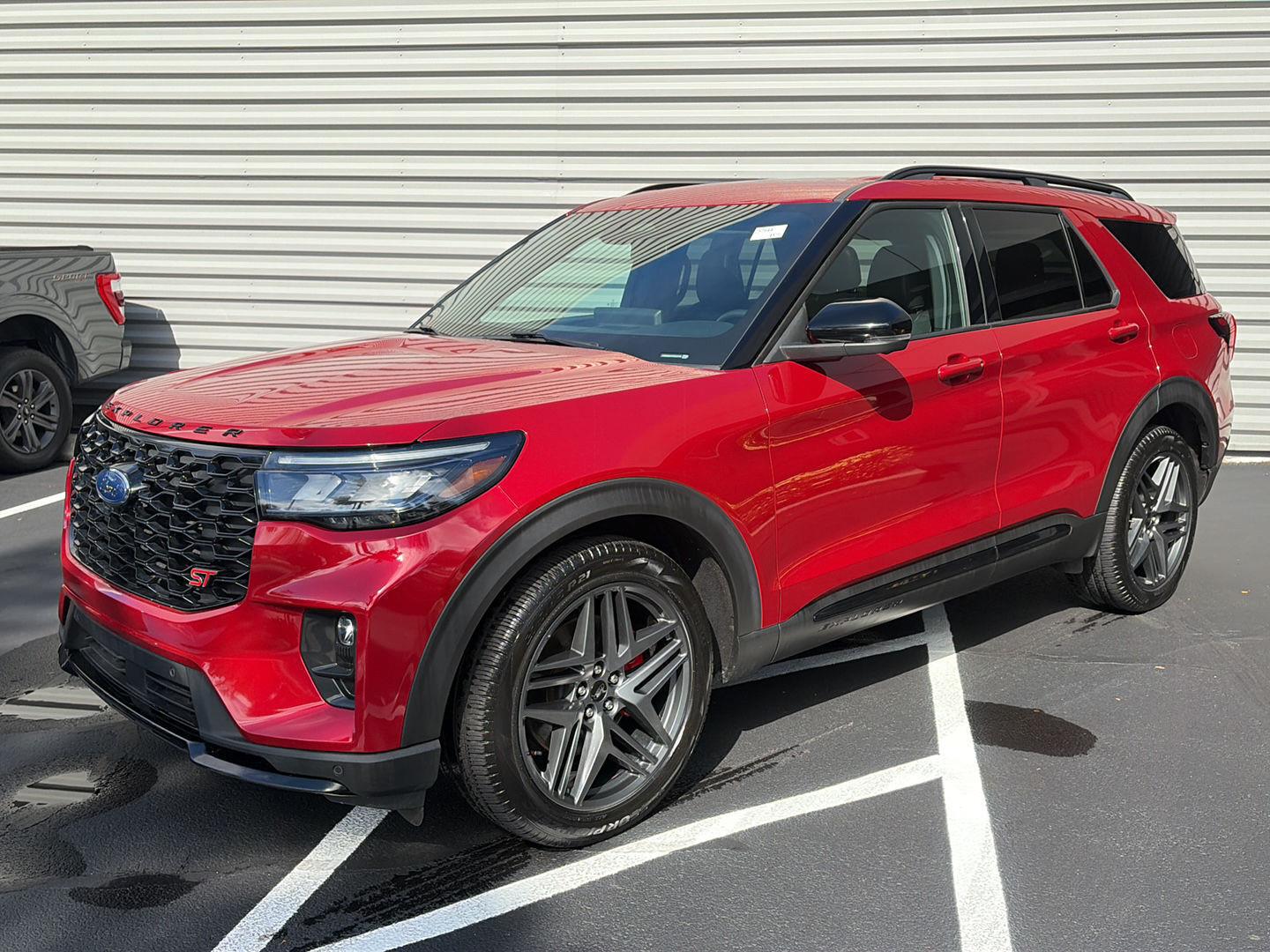 2025 Ford Explorer ST AWD