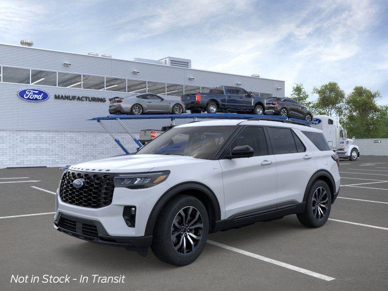 Space White Metallic 2026 Ford Explorer SUV / Crossover All-Wheel Drive Automatic