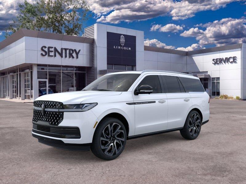 PRISTINE WHITE METALLIC 3C 2026 Lincoln Navigator SUV / Crossover Four-Wheel Drive 