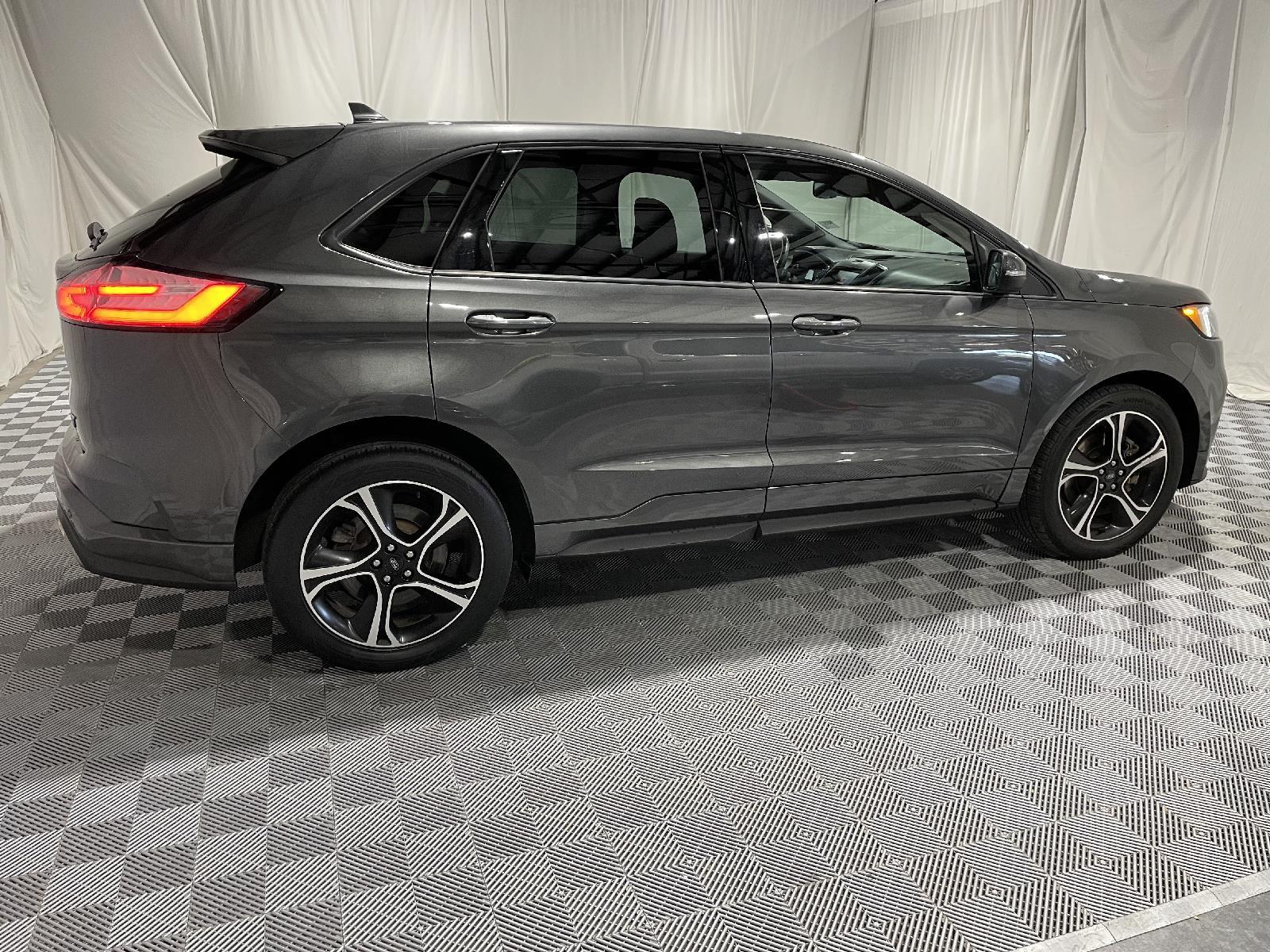 Used 2020 Ford Edge ST SUV for sale in St Joseph MO