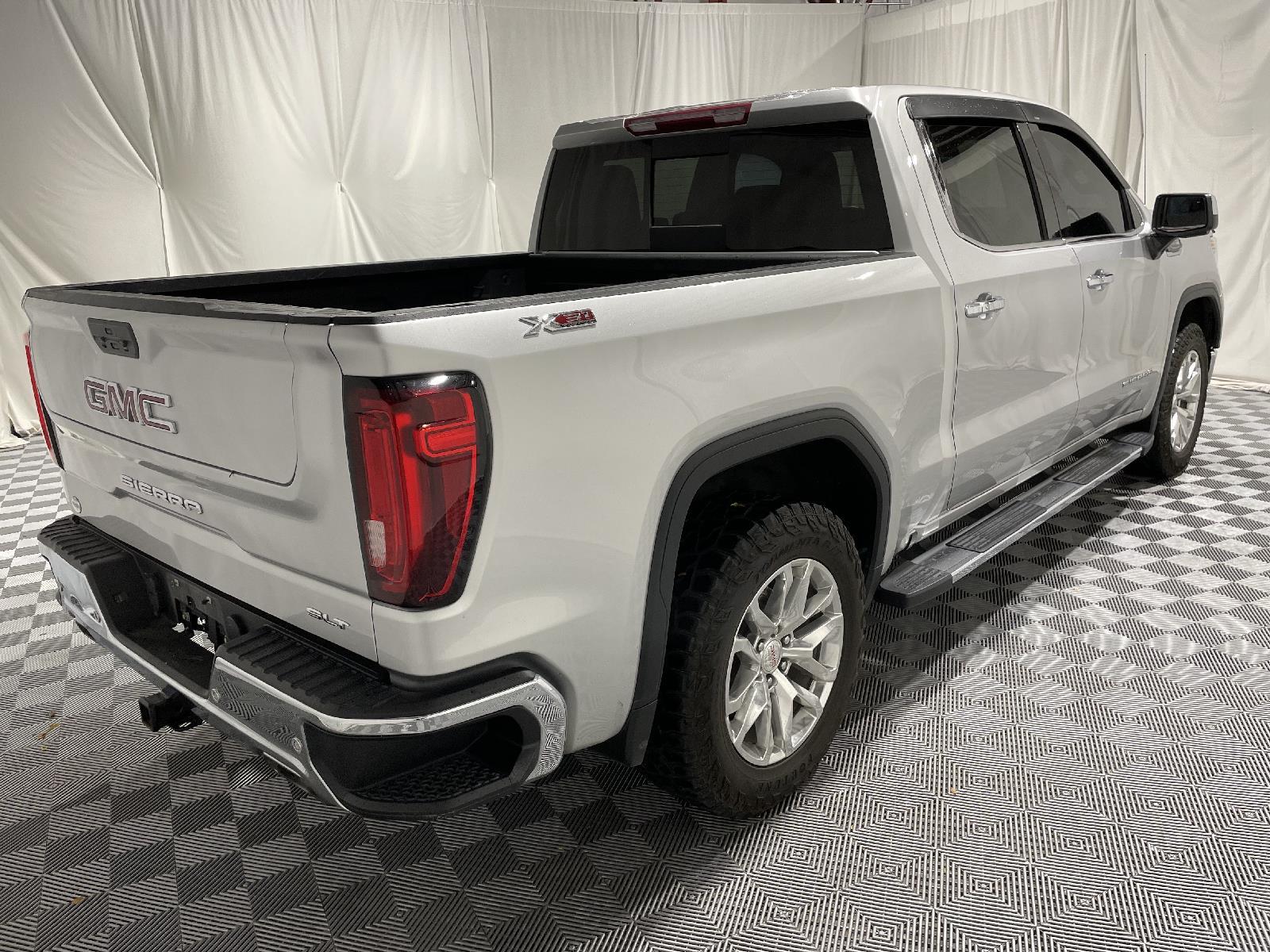 Used 2020 GMC Sierra 1500 SLT Crew Cab Truck for sale in St Joseph MO