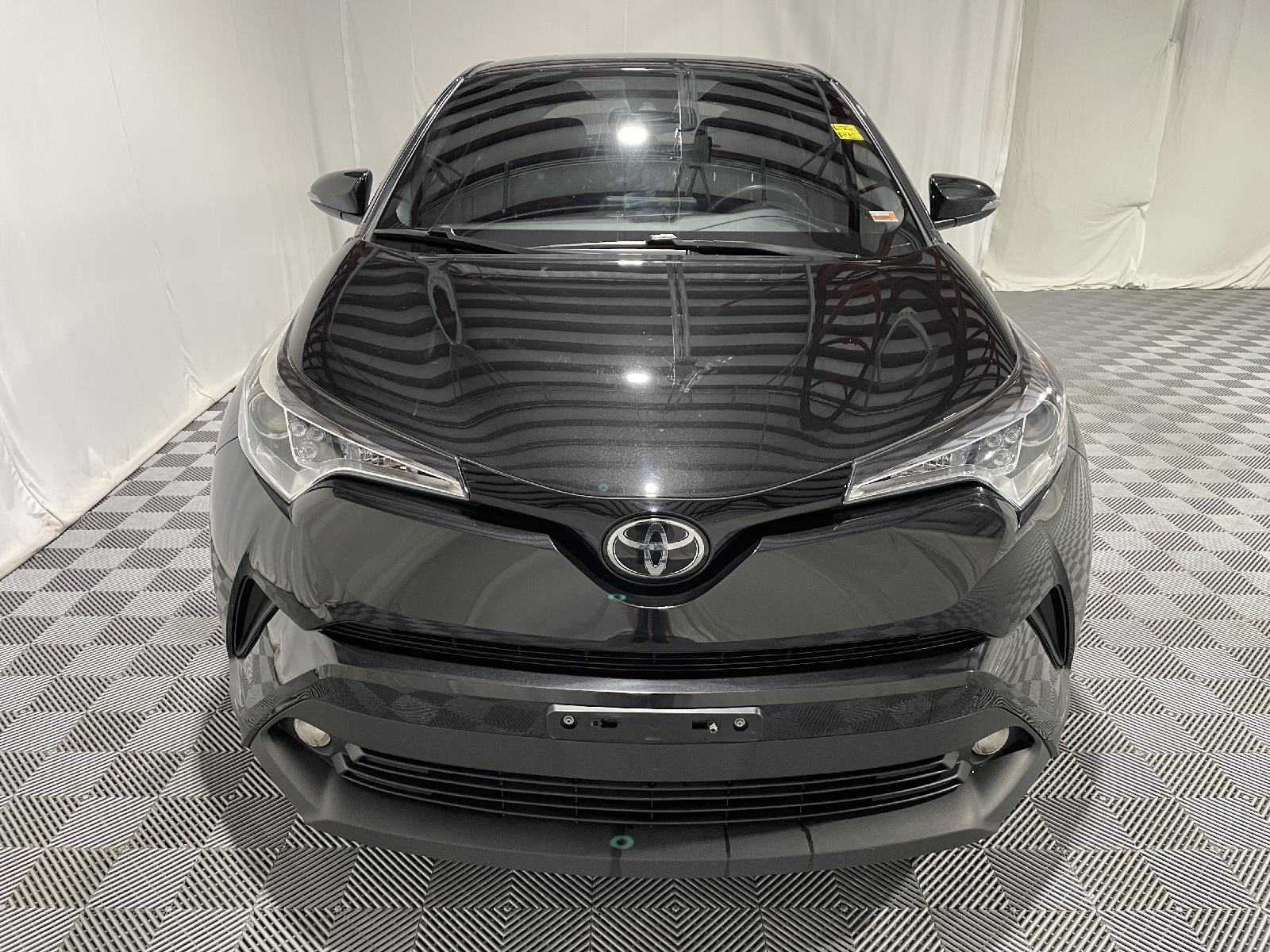 Used 2018 Toyota C-HR XLE SUV for sale in St Joseph MO