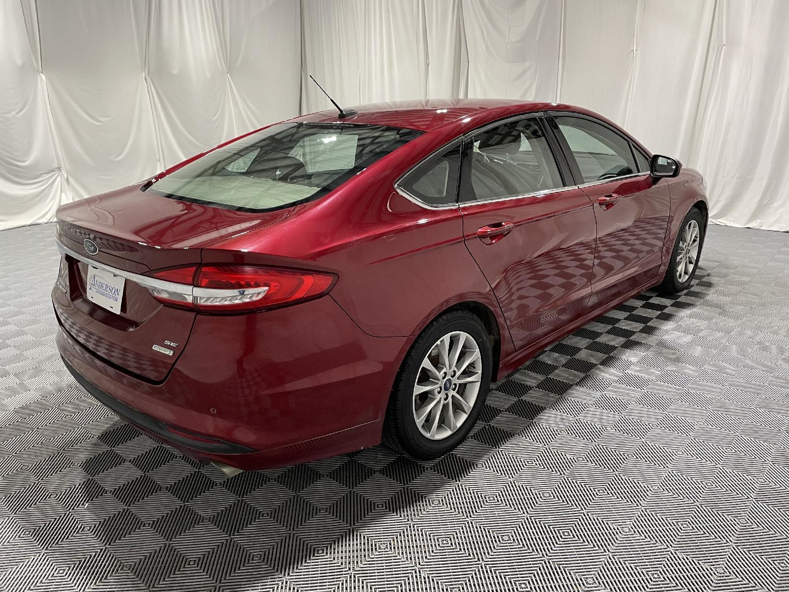 Used 2017 Ford Fusion SE Sedan for sale in St Joseph MO