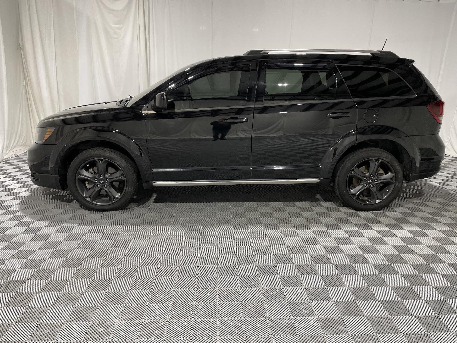 Used 2018 Dodge Journey Crossroad SUV for sale in St Joseph MO