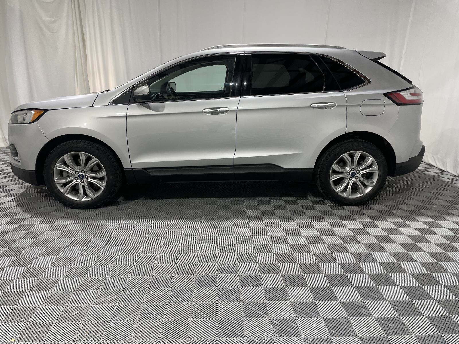 Used 2019 Ford Edge Titanium SUV for sale in St Joseph MO