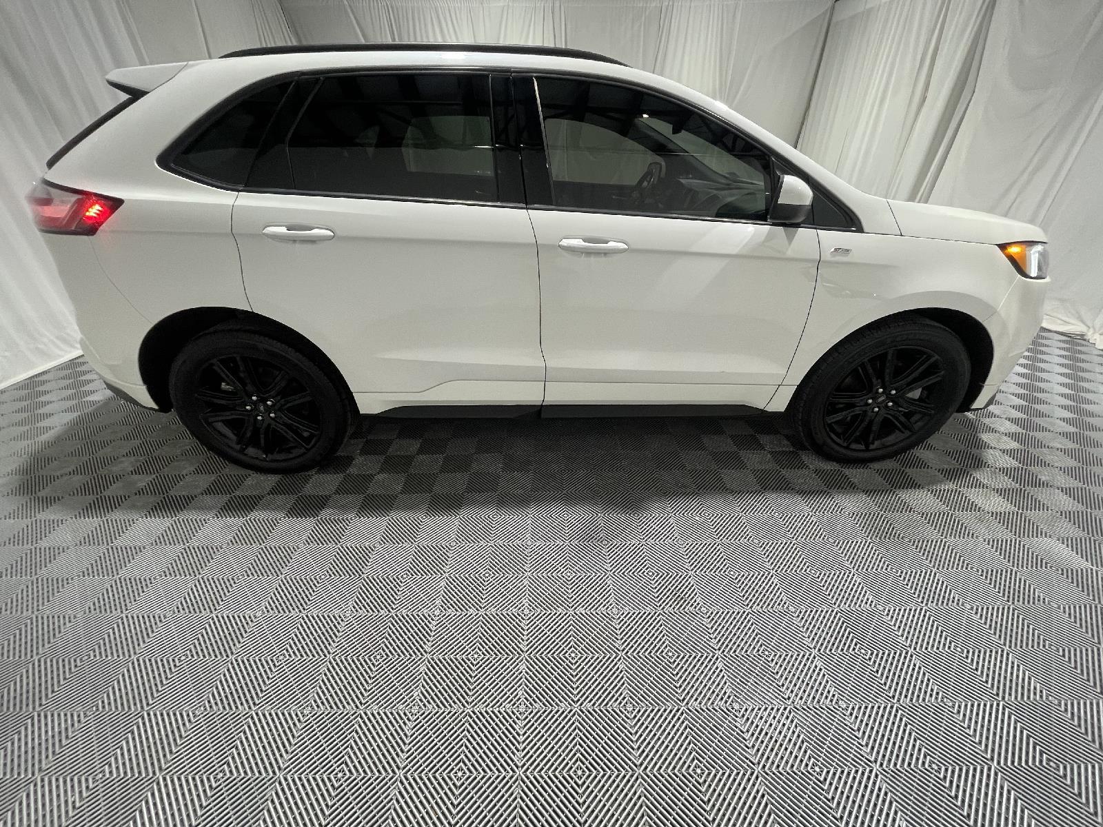 Used 2022 Ford Edge ST-Line SUV for sale in St Joseph MO