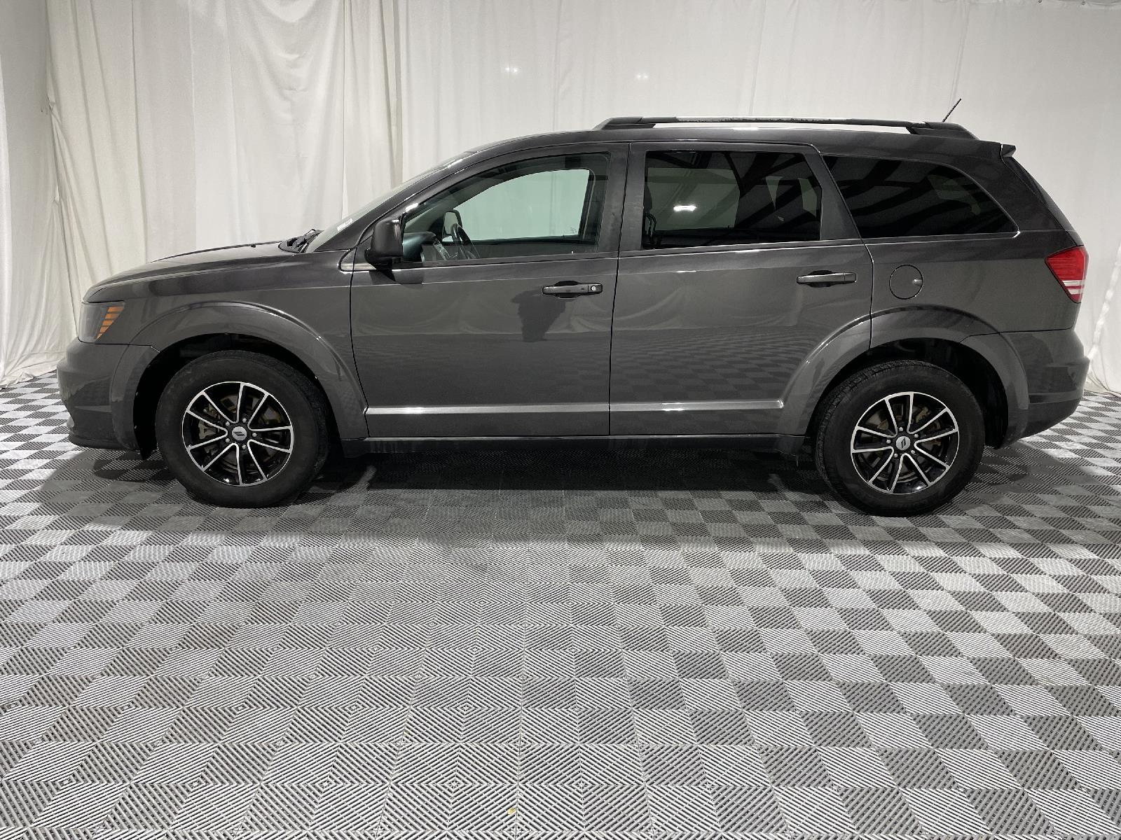 Used 2018 Dodge Journey SE SUV for sale in St Joseph MO