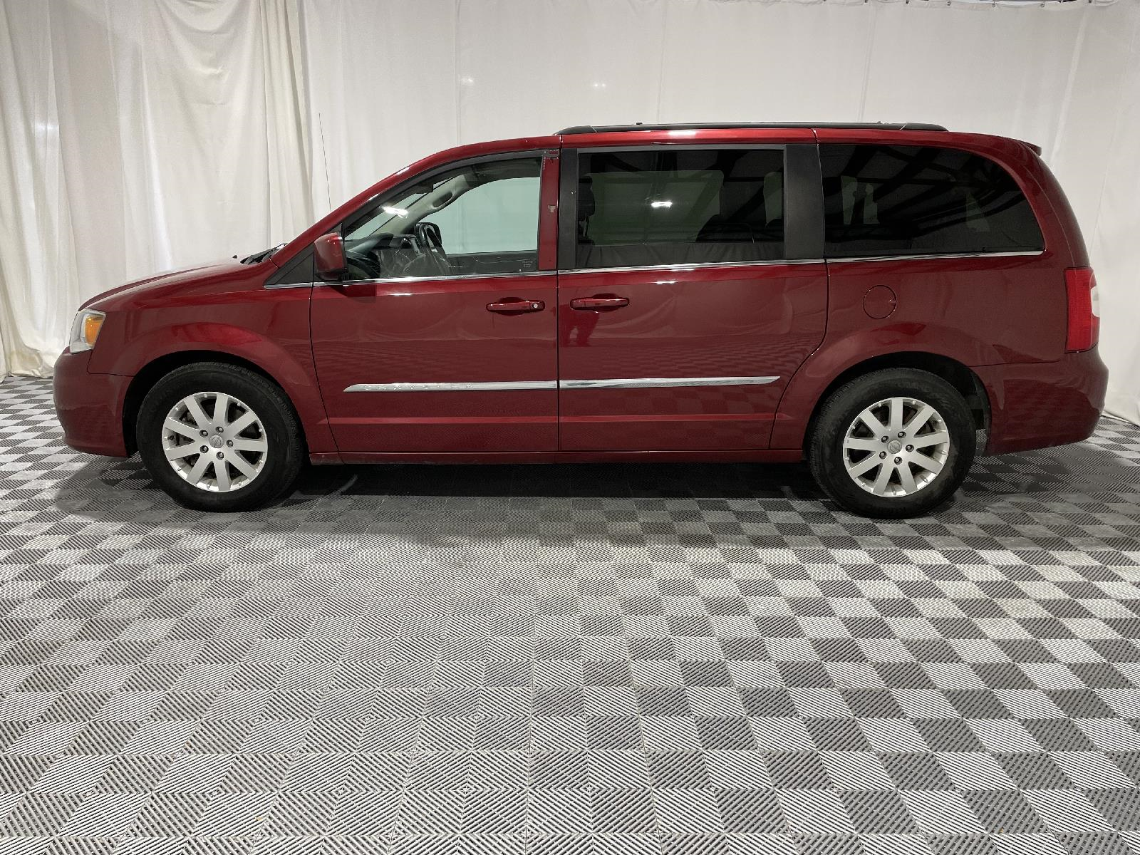 Used 2015 Chrysler Town And Country Touring Minivans for sale in St Joseph MO