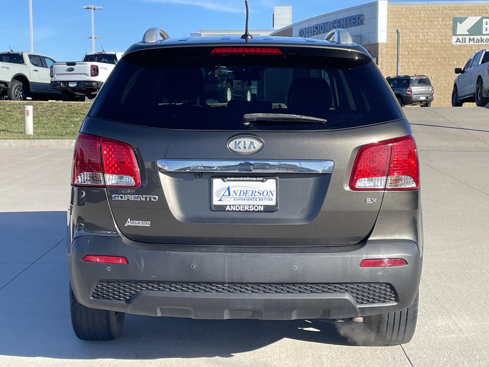 Used 2013 Kia Sorento EX SUV for sale in St Joseph MO