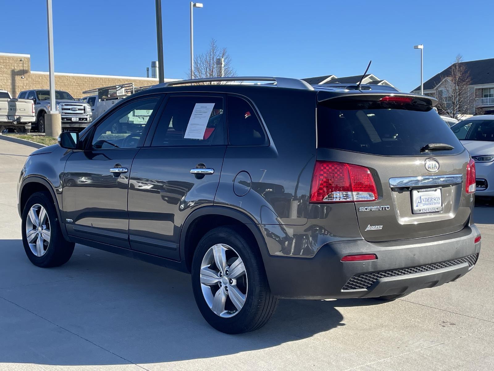 Used 2013 Kia Sorento EX SUV for sale in St Joseph MO